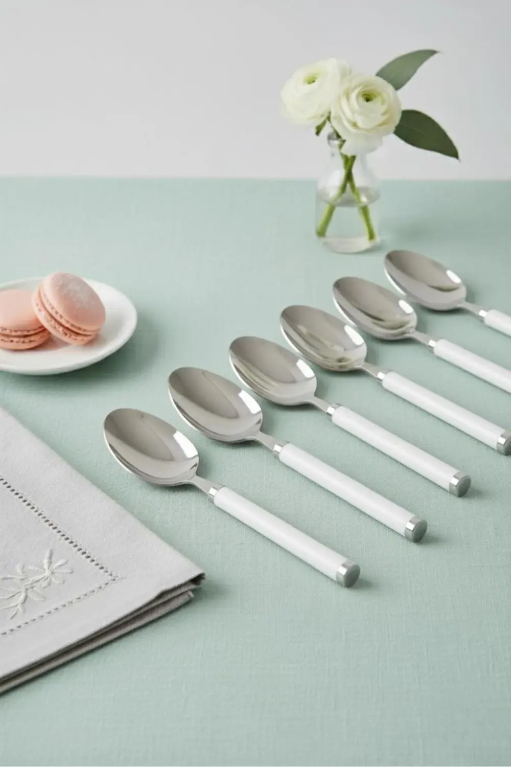 6 lı Paslanmaz Çelik Yemek Kaşığı Seti Beyaz Saplı 15 cm