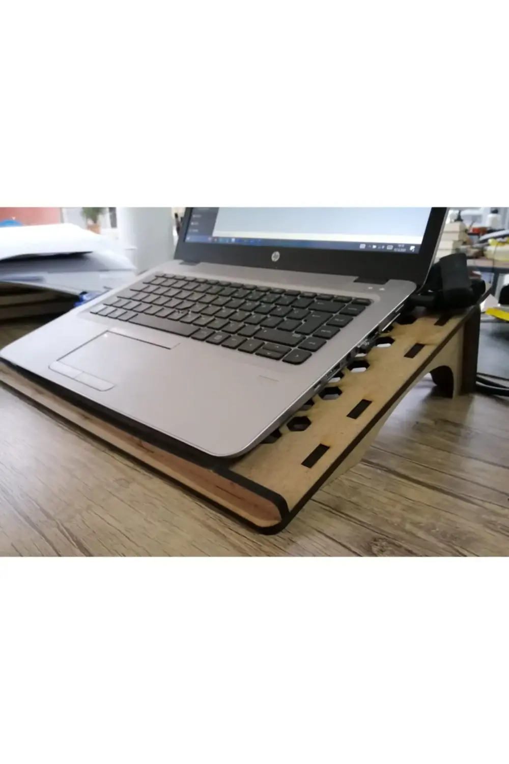 6 Mm Ahşap Ham Mdf Laptop Standı 40*30