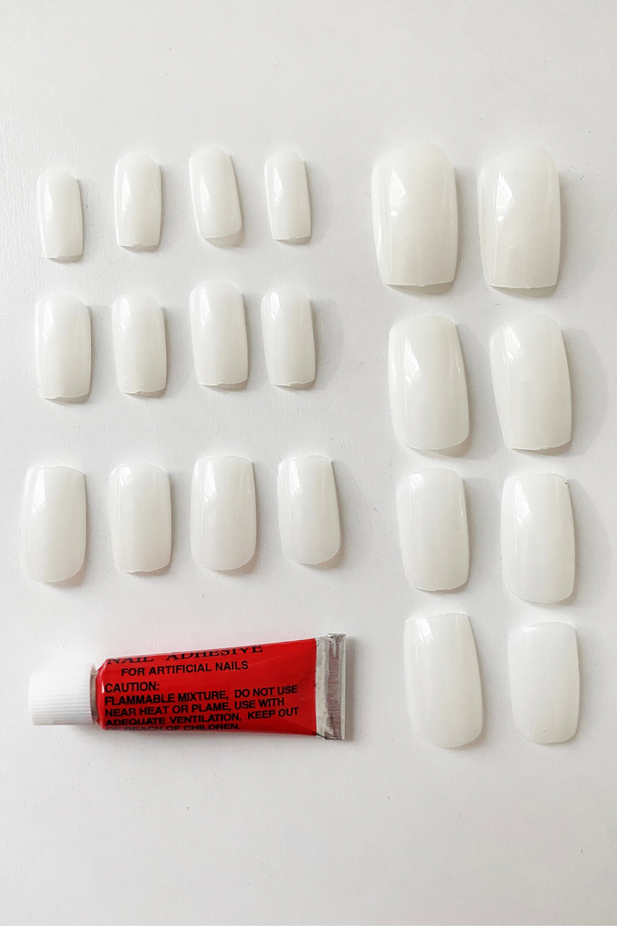 Just Cheap Store 60 Adet Naturel Badem Takma Tirnak Ve 3 Adet Yapiştirici