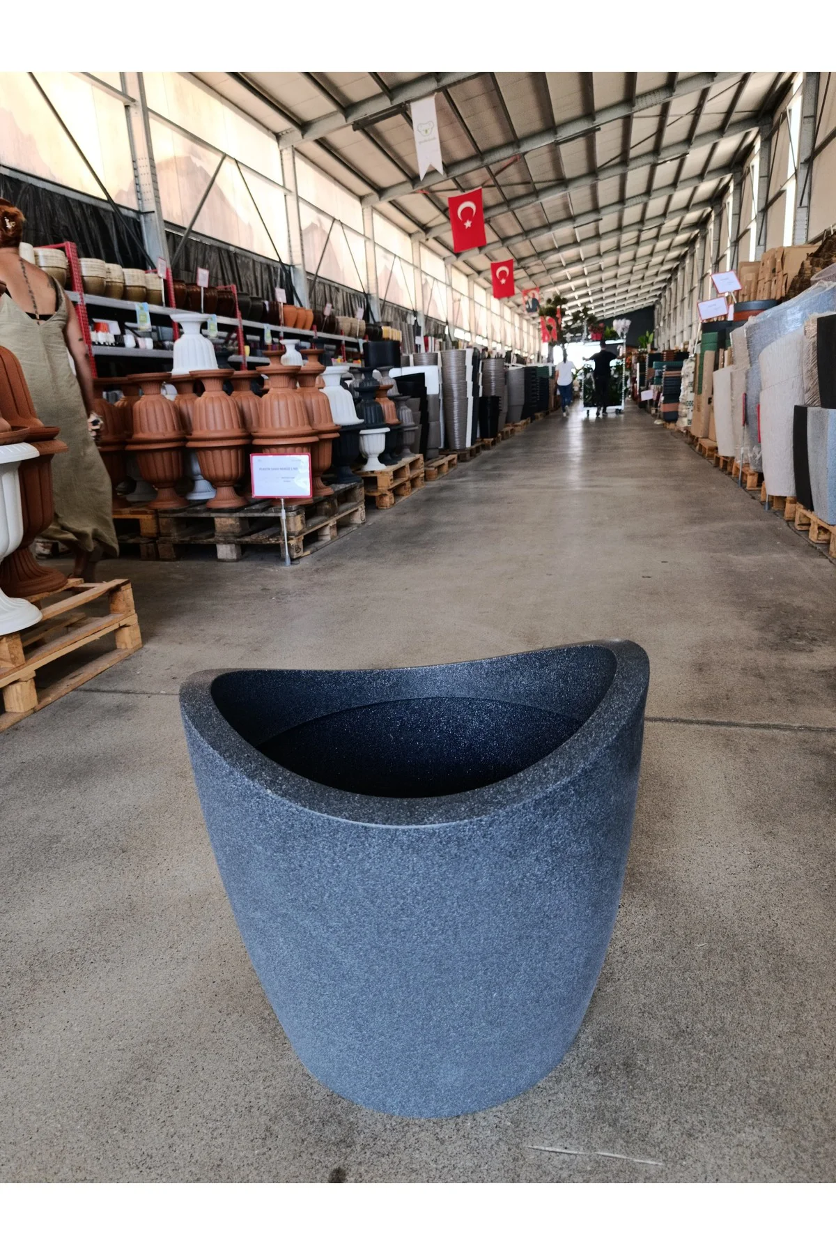 60 Litre Fiberglas Gondol Saksı - Görsel 3