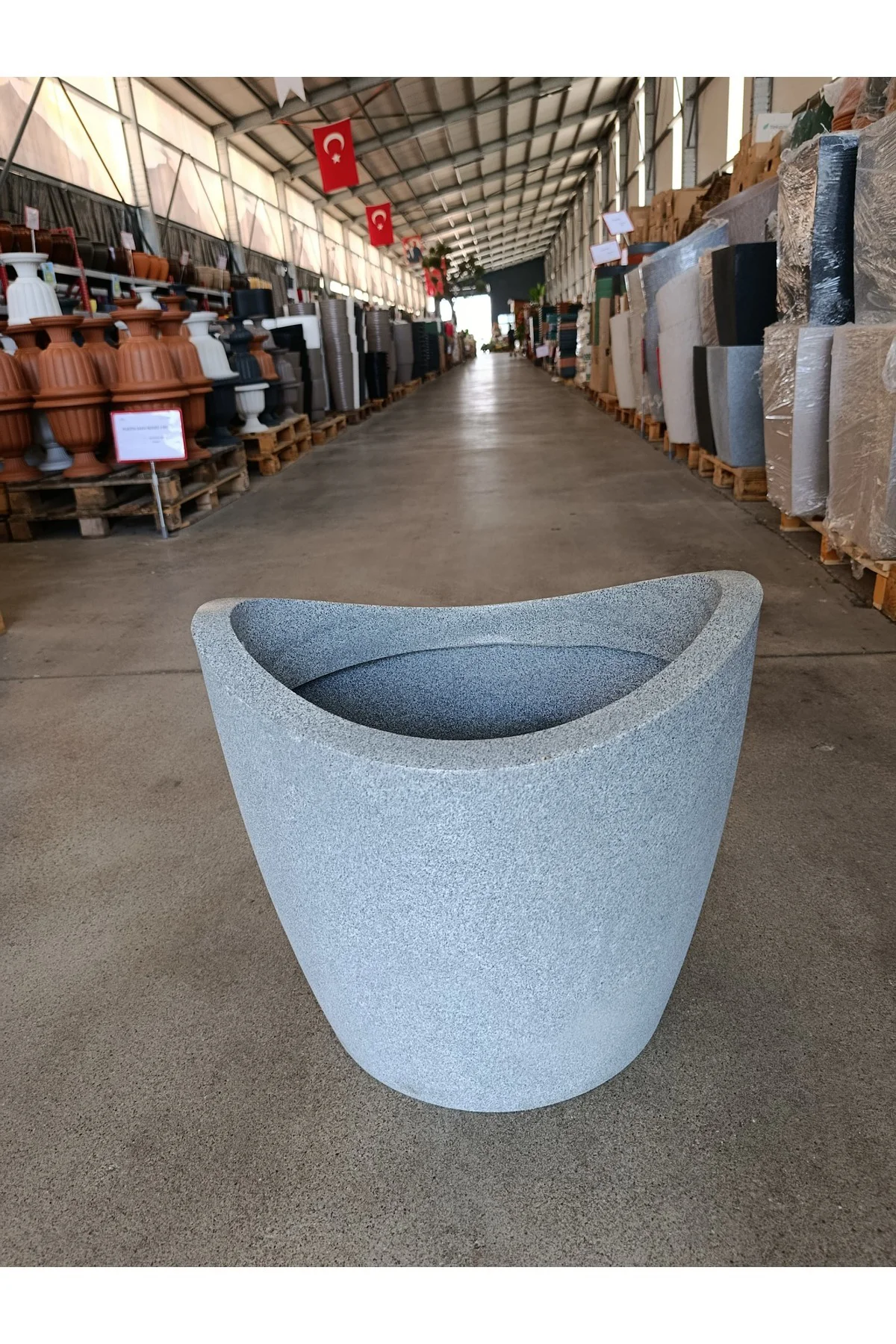 60 Litre Fiberglas Gondol Saksı