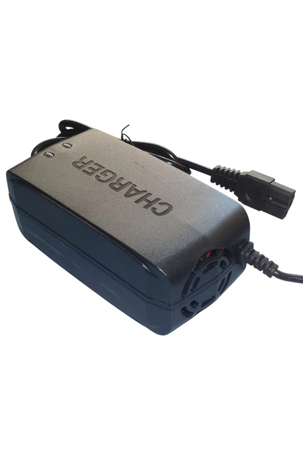 60V 3A LiFePO4 Şarj Cihazı (Output: 73V) 60V 3A LiFePO4 Şarj Cihazı (Output: 73V)