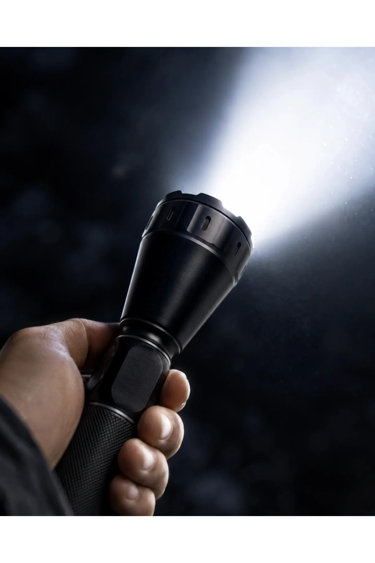 60W Profesyonel Şarjlı El Feneri 9000mAh Güçlü LED Aydınlatma