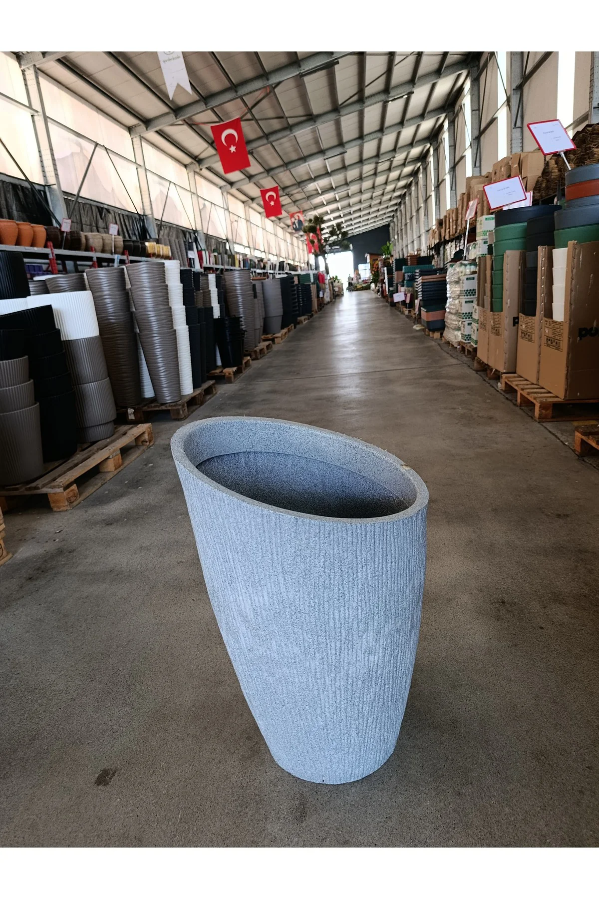 65 Litre Datça Dizayn Fiberglas Saksı 65 Litre Datça Dizayn Fiberglas Saksı - Görsel 5