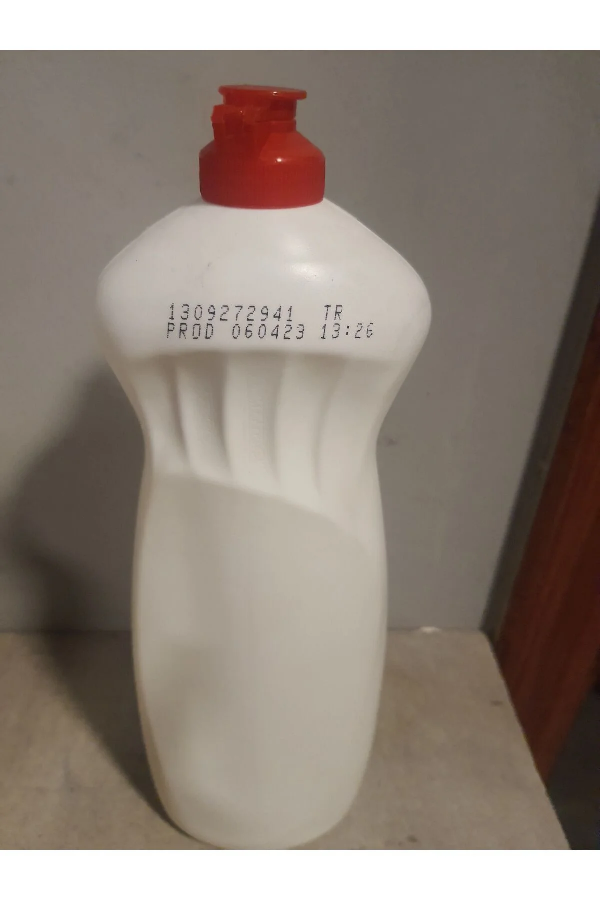 650 ML ELDE BULAŞIK DETERJANI LİMONLU 650 ML ELDE BULAŞIK DETERJANI LİMONLU