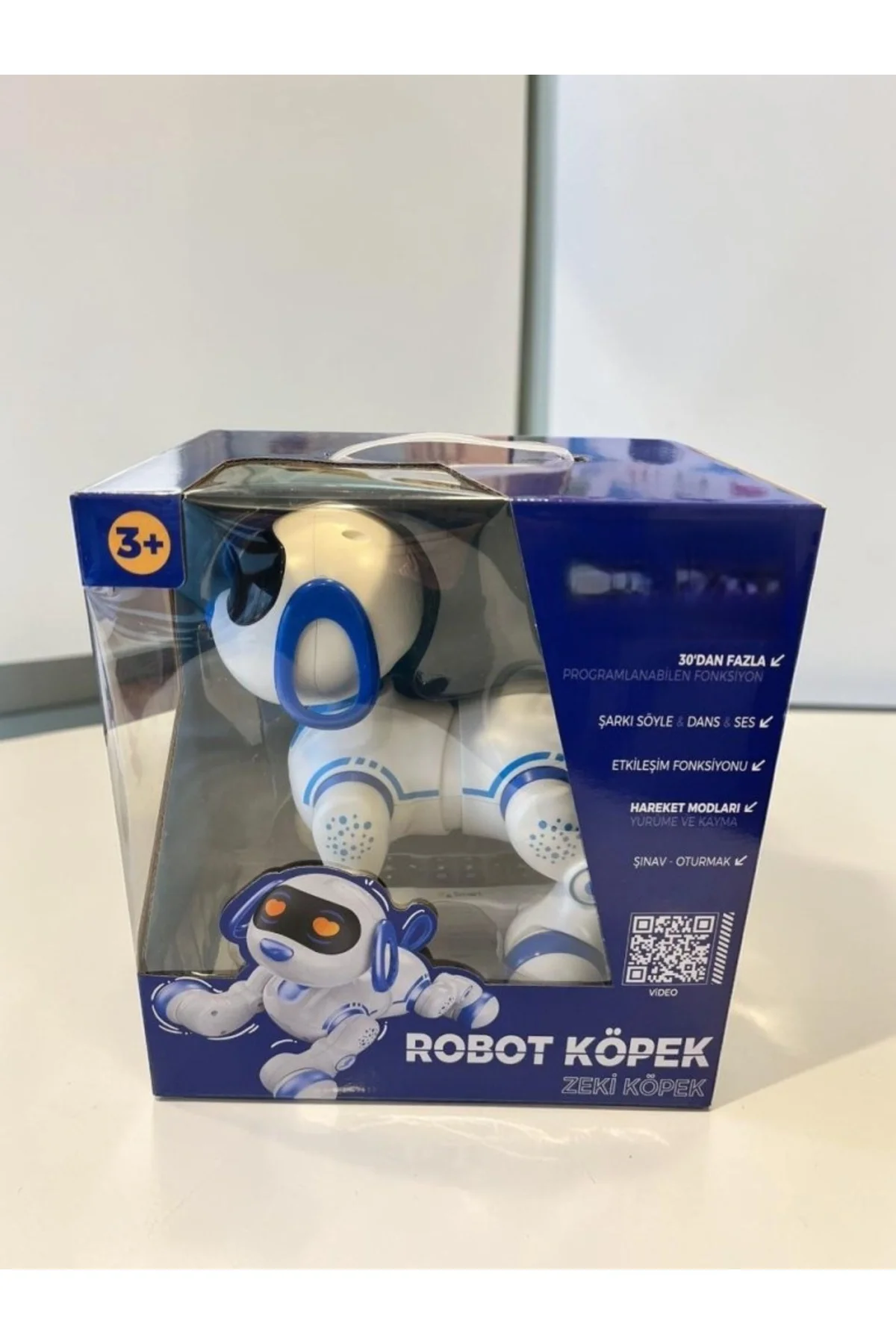 6601 UZK KUMANDALI DANS EDEBİLEN ROBOT KÖPEK