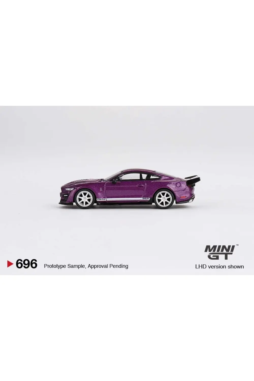 696 Shelby GT500 Dragon Snake Concept Fuchsia Metallic LHD Model