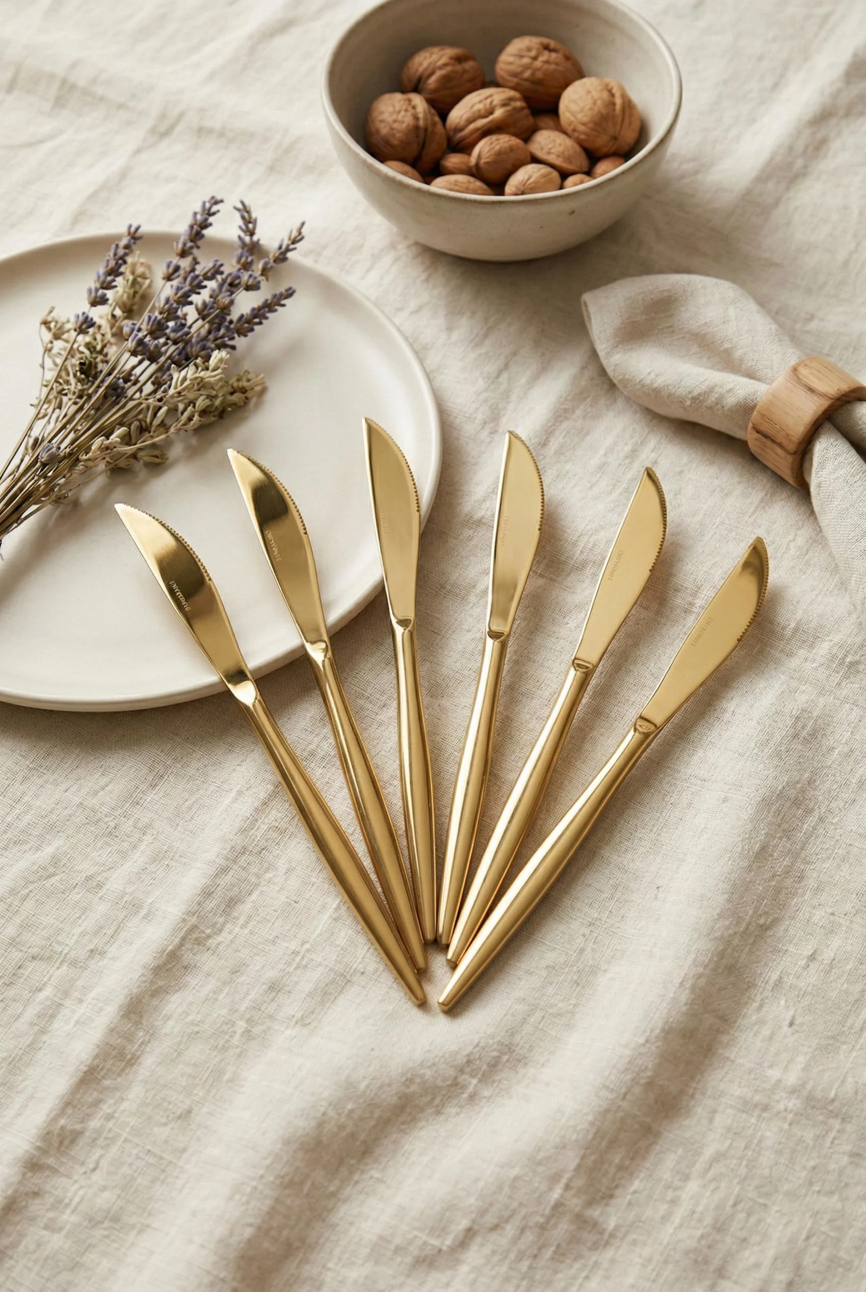 6'lı Lüks Gold Paslanmaz Çelik Yemek Bıçağı Seti (21 cm)