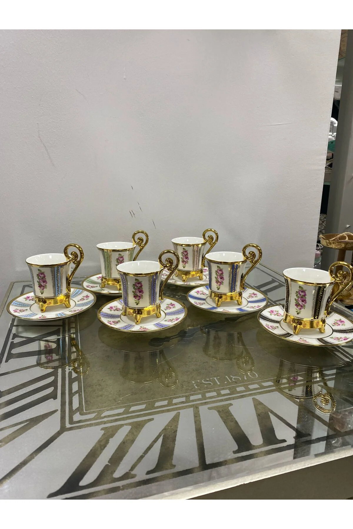 6’LI Porselen Ayaklı Kahve Fincan Takımı (Briella)