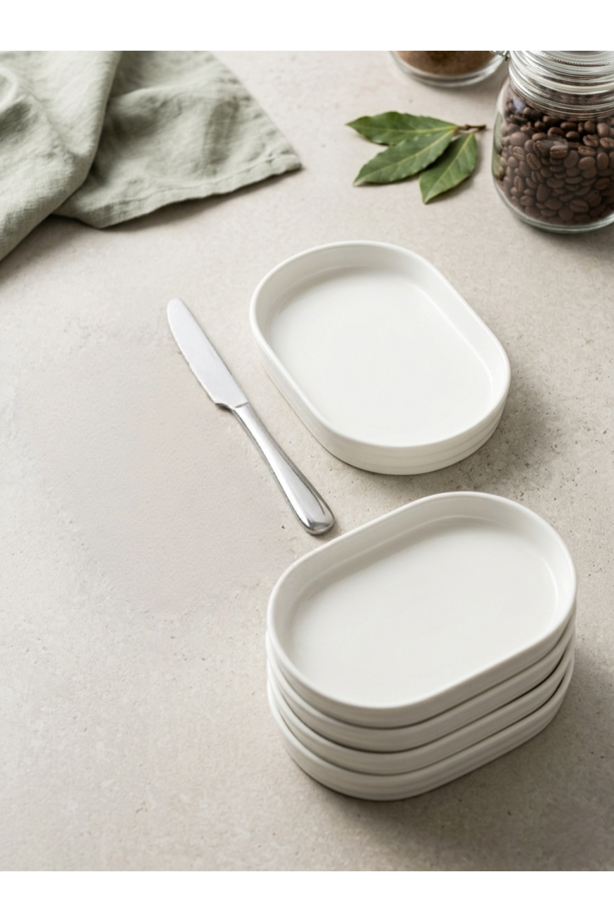 6'lı Porselen Oval Sunumluk ve Kahvaltılık Tabağı Seti - 20cm