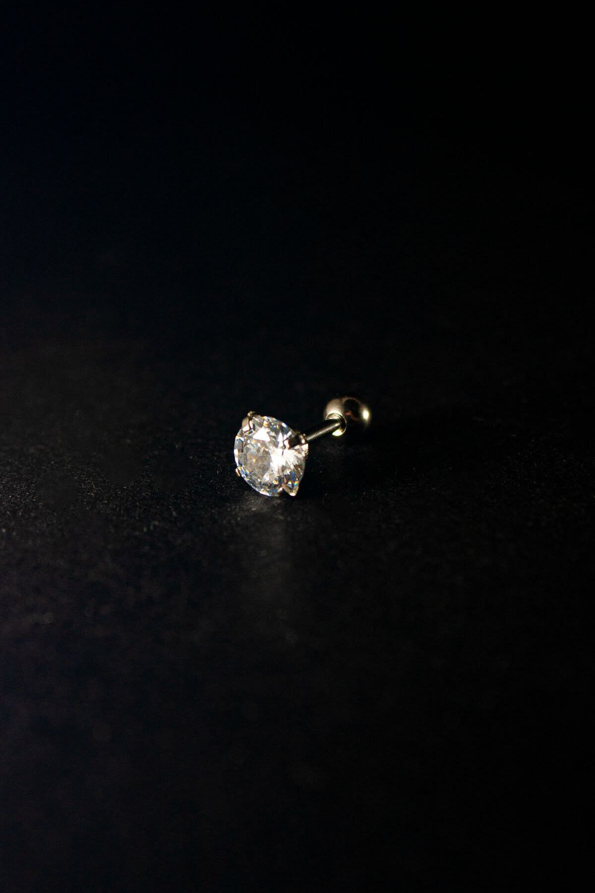 6mm Tektaş Zirkon Çelik Kıkırdak Helıx Tragus Pıercıng Küpe