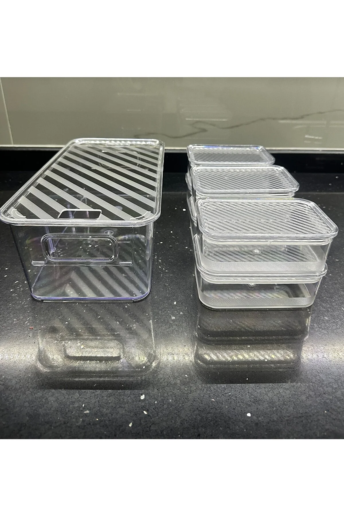 7 Bölmeli Akrilik Vakumlu Kapaklı Kutulu Saklama Kabı Seti Kahval