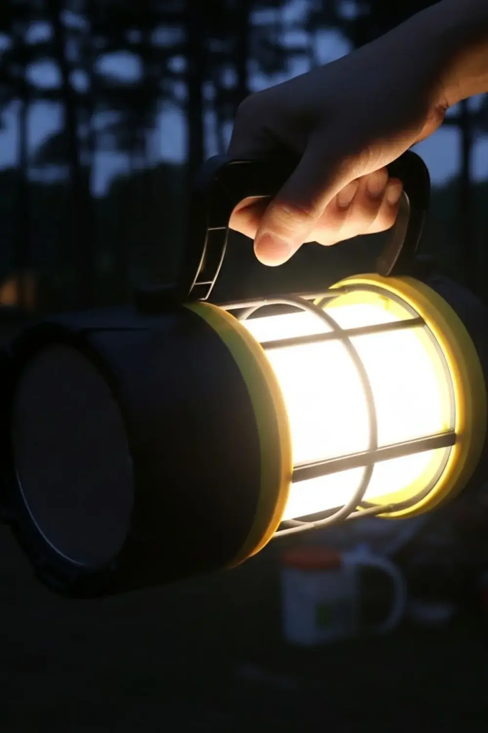 7 Farklı Mod Powerbank Özellikli Solar Kamp El Feneri Işıldak - K