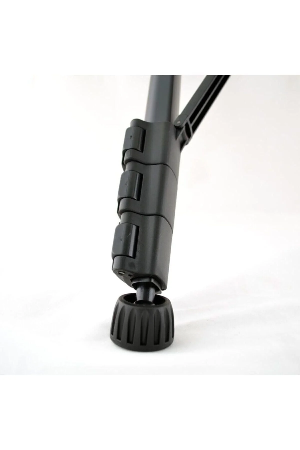 701 Pro Plus Tripod