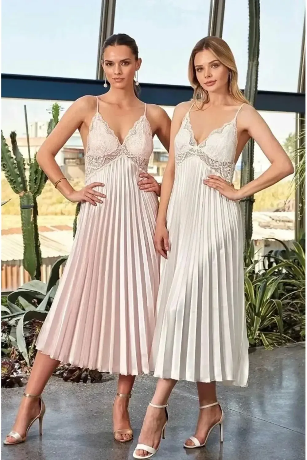 7115 Saten Uzun Gecelik Ekru