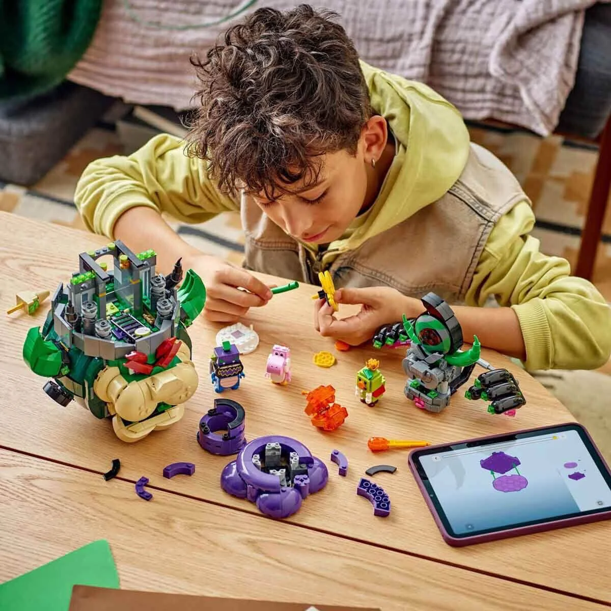 72042 Lego Super Mario - Prince Florian ve Castle Bowser 1251 parça +9 yaş Fiyatı, Yorumları ve Özellikleri