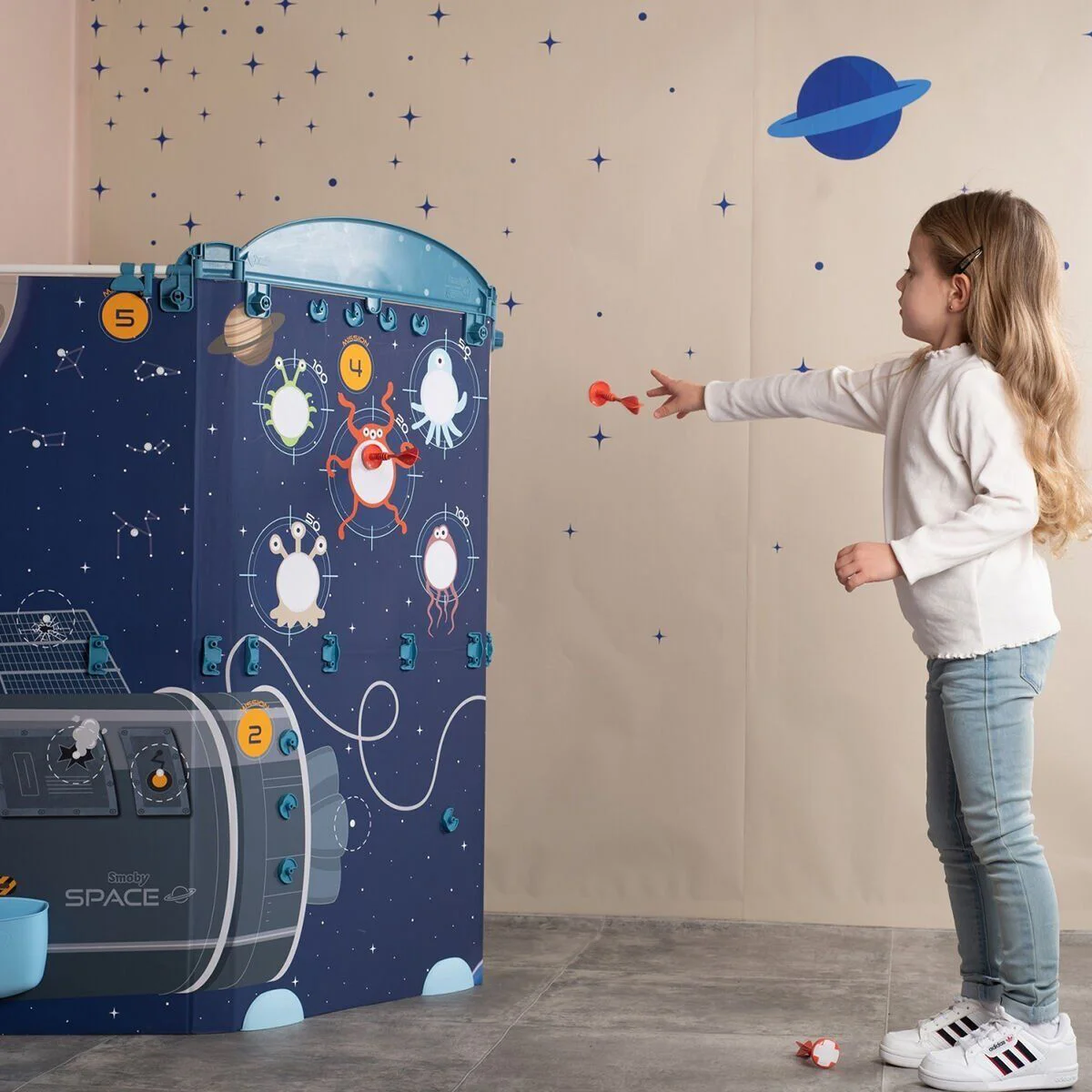 7600390100 SPACE CENTER