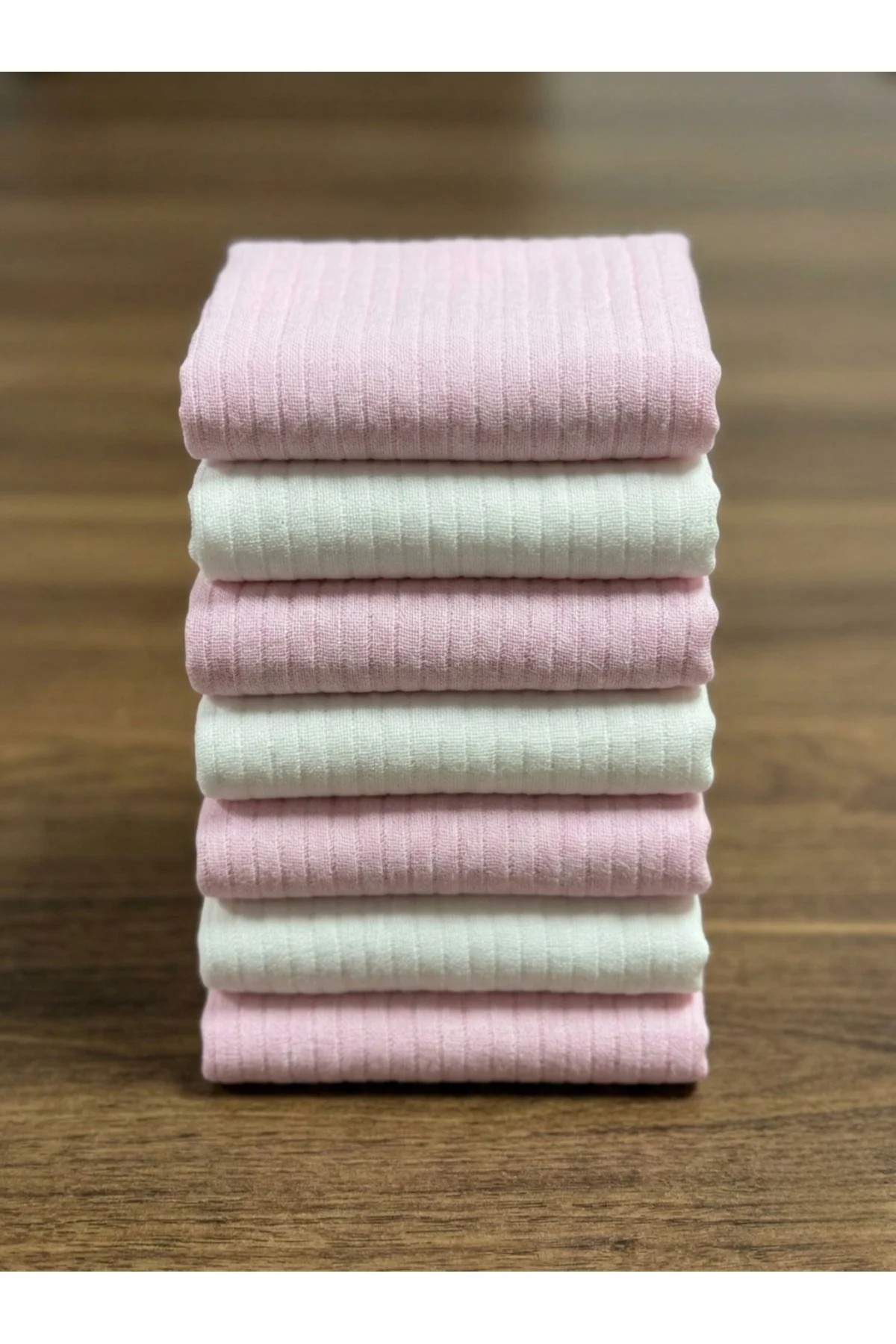 7’li %100 Pamuk Bebek Ağız Mendili – Pembe & Beyaz Kutulu Hediyelik Set 7’li %100 Pamuk Bebek Ağız Mendili – Pembe & Beyaz Kutulu Hediyelik Set