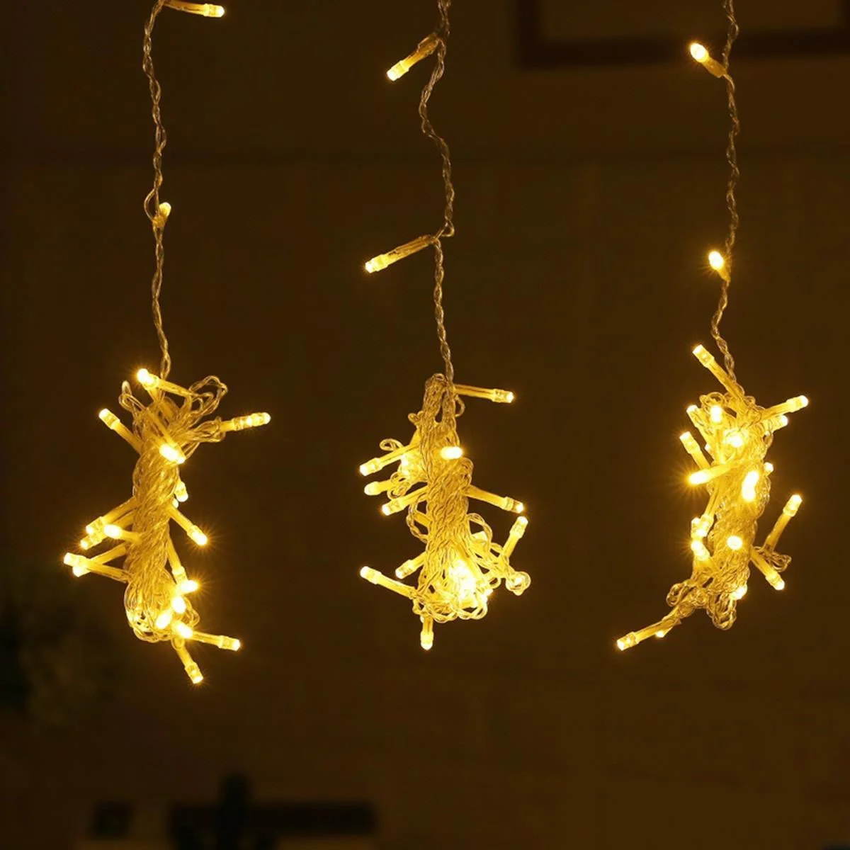 8 Fonksiyonlu 200 Led 10 Saçak Şerit Led 2x2 Perde İp Led (Gün Işığı) Fiyatı, Yorumları ve Özellikleri