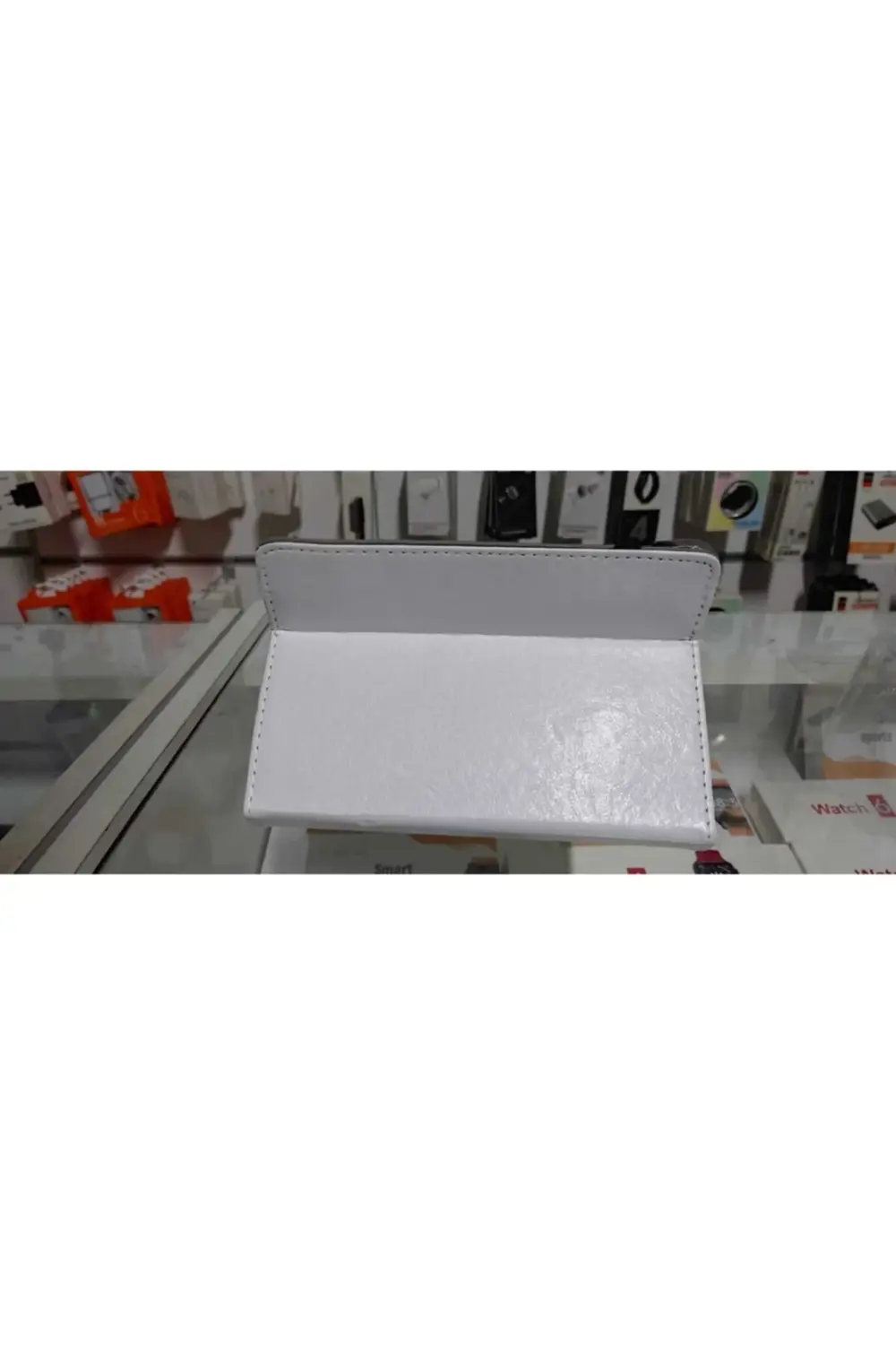 ''8'' Inç Tablet Kılıfı Universal Beyaz ''8'' Inç Tablet Kılıfı Universal Beyaz