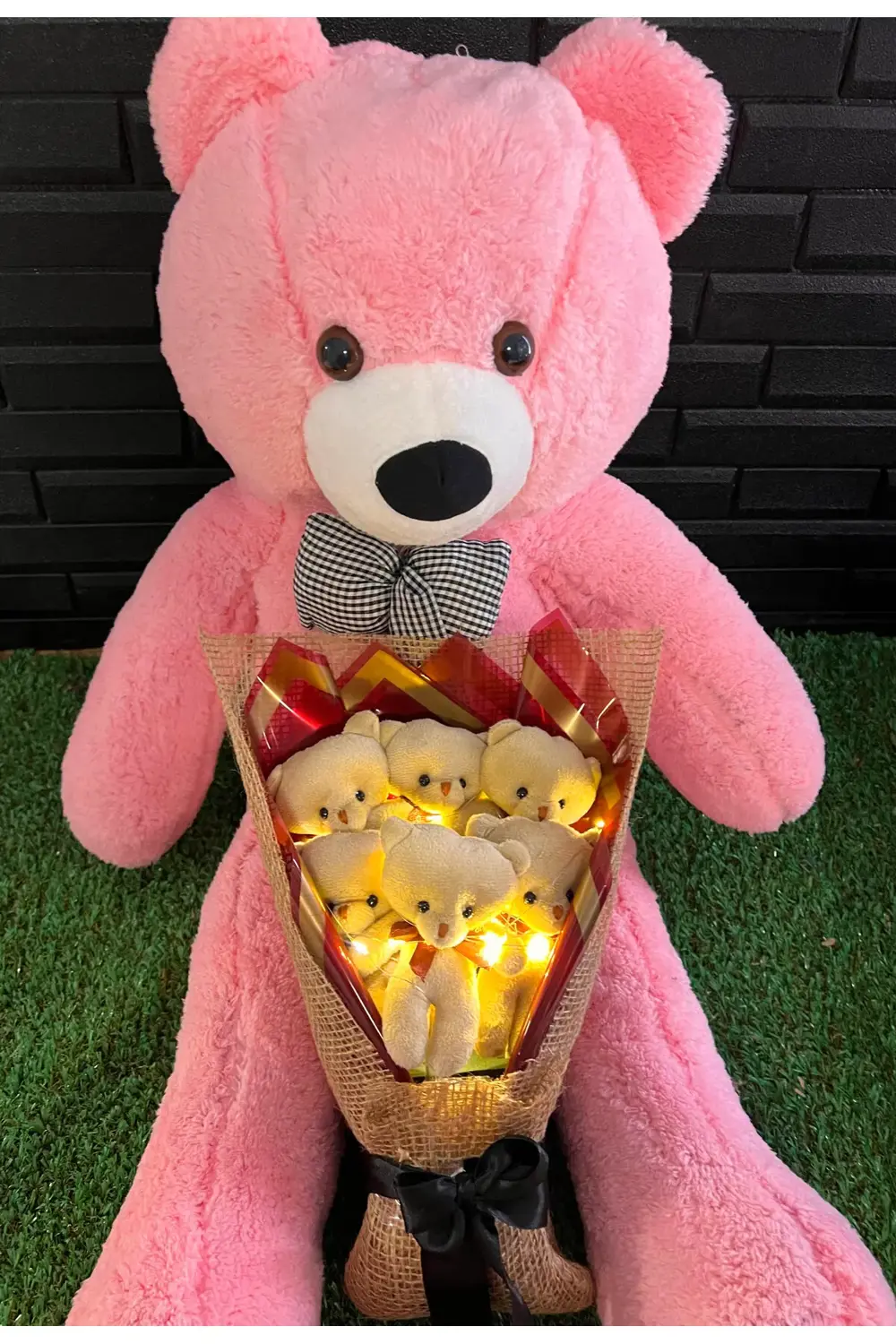 80cm Pembe Ayıcık ve Ledli Ayıcık Buketi Hediye Sepeti - Sevgiliy