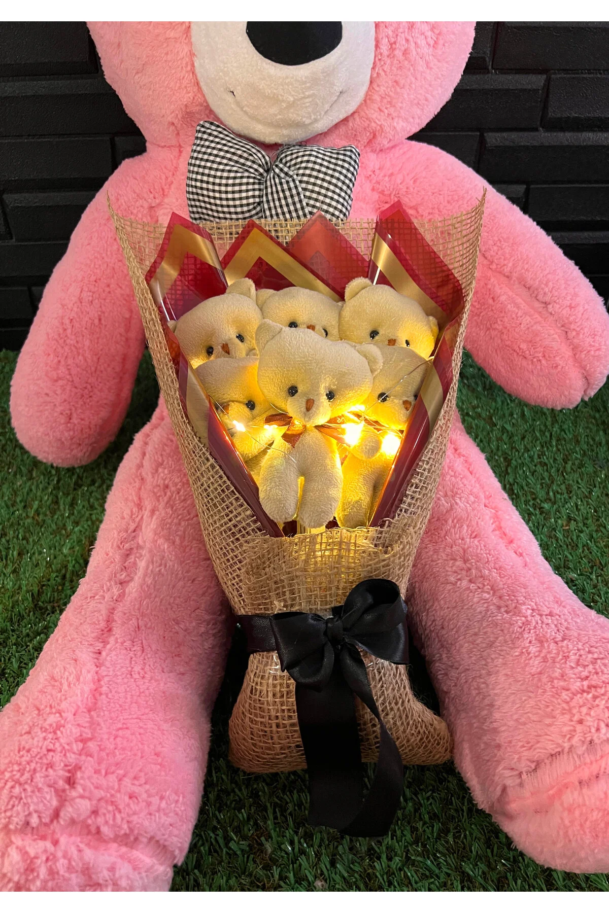 80cm Pembe Ayıcık ve Ledli Ayıcık Buketi Hediye Sepeti - Sevgiliy