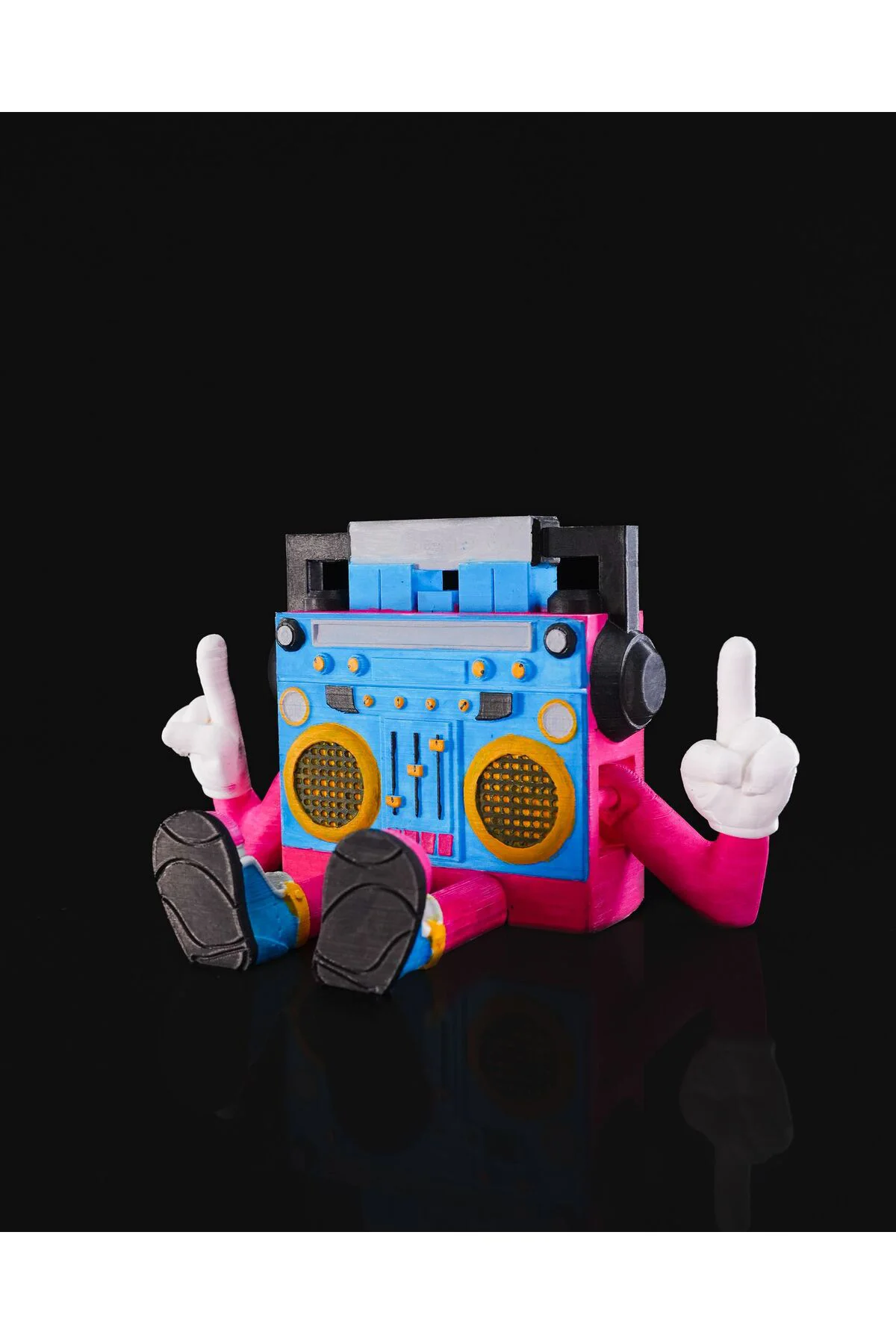80ler Boombox Radyo Karakteri Hareketli Oyuncak Figür