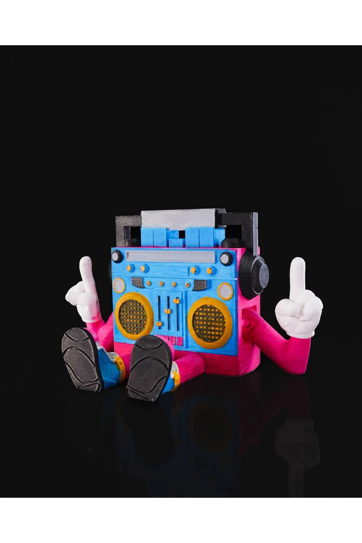 80ler Boombox Radyo Karakteri Hareketli Oyuncak Figür