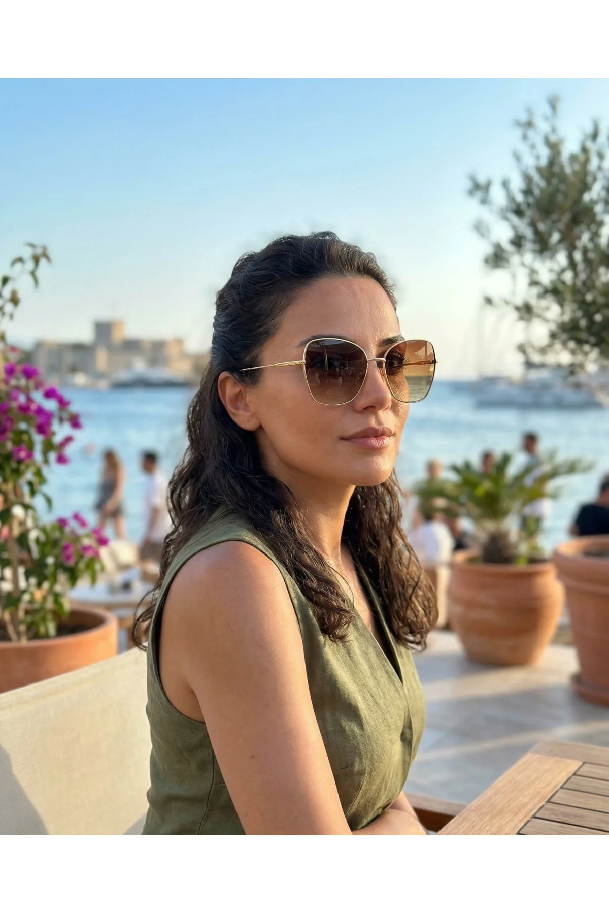 8365 C4 58 Kadın Güneş Gözlüğü