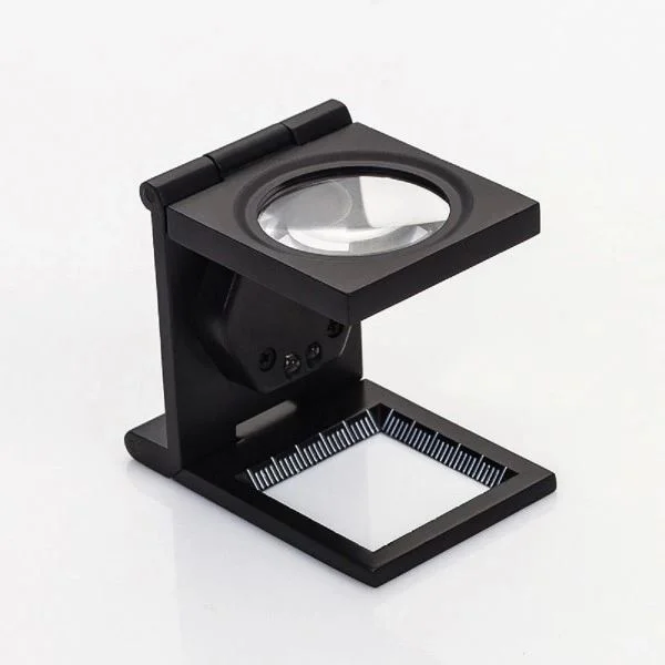 8x Büyütme Katlamalı Büyüteç – 25x25mm Çelik Kaplı Optik Cam Lupe Fiyatı, Yorumları ve Özellikleri