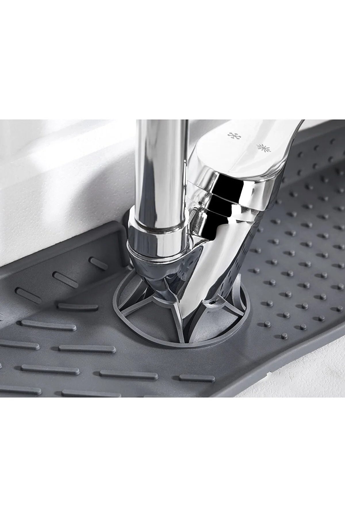 9 Adet Pratik Su Tutucu Musluk Matı Mutfak Banyo Için Koruyucu La