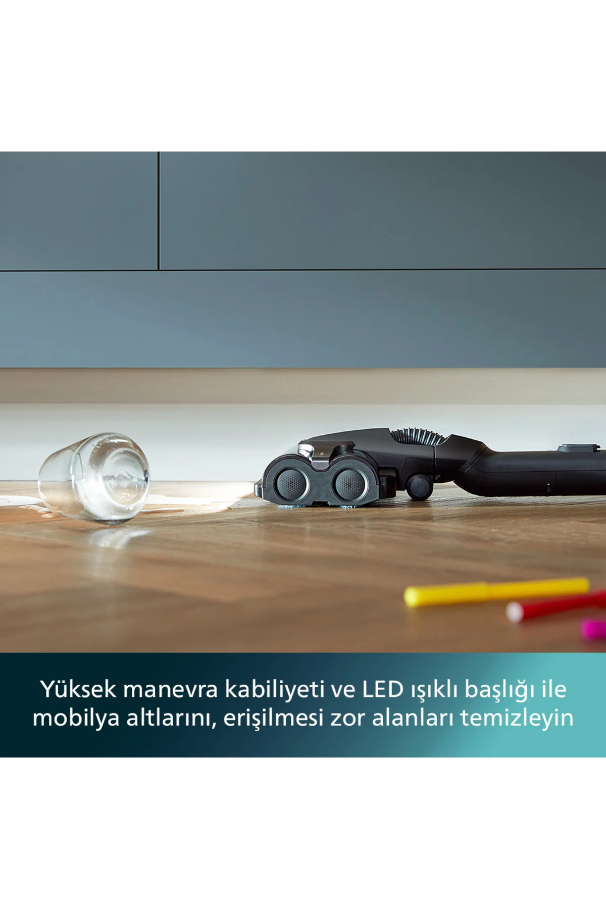 9000 Serisi AquaTrio Kablosuz Dikey Süpürge, AquaSpin Başlık, Pow