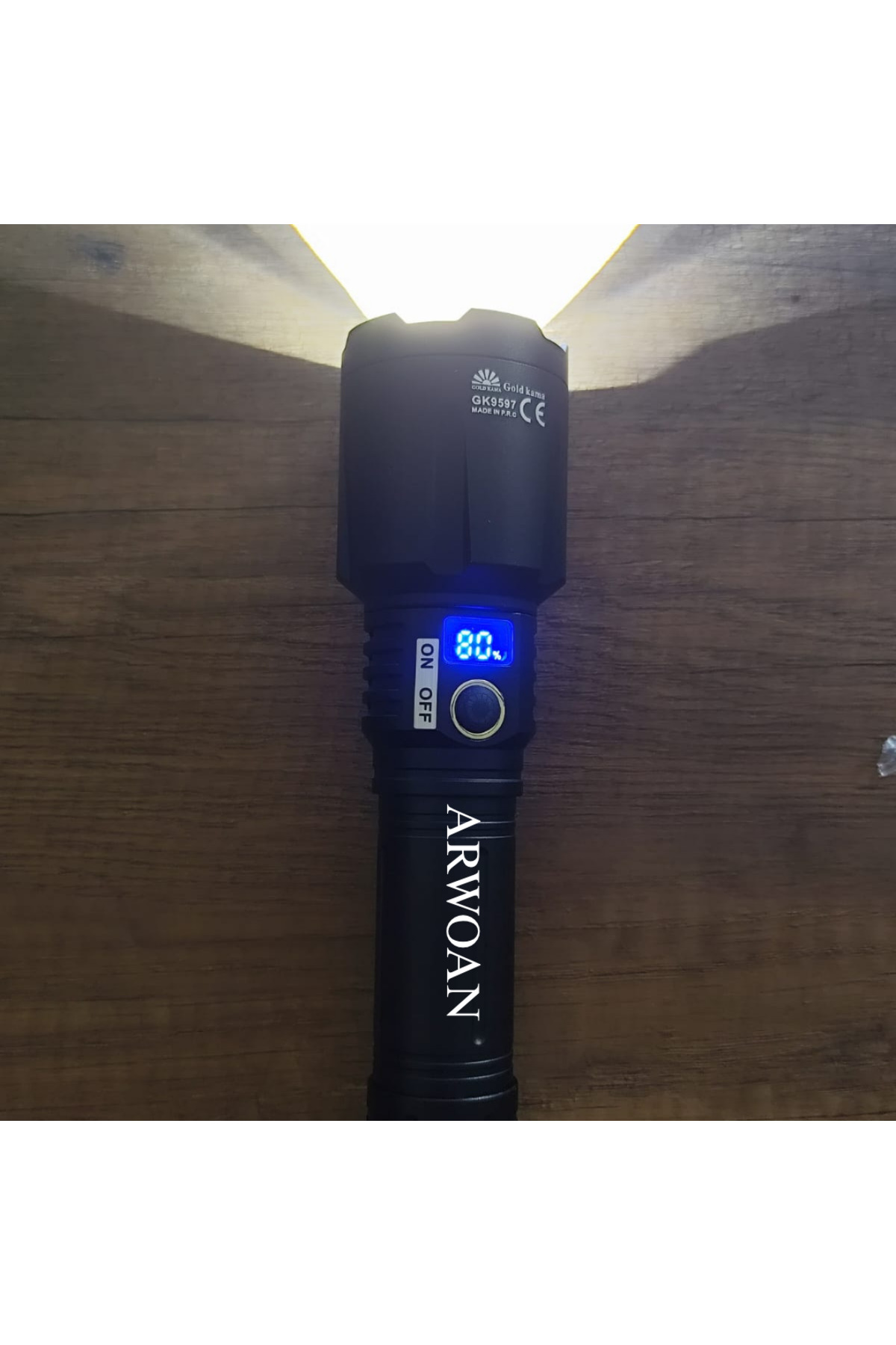 90W Şarjlı LED El Feneri – 2200 Metre Aydınlatma, 5000 mAh Lityum