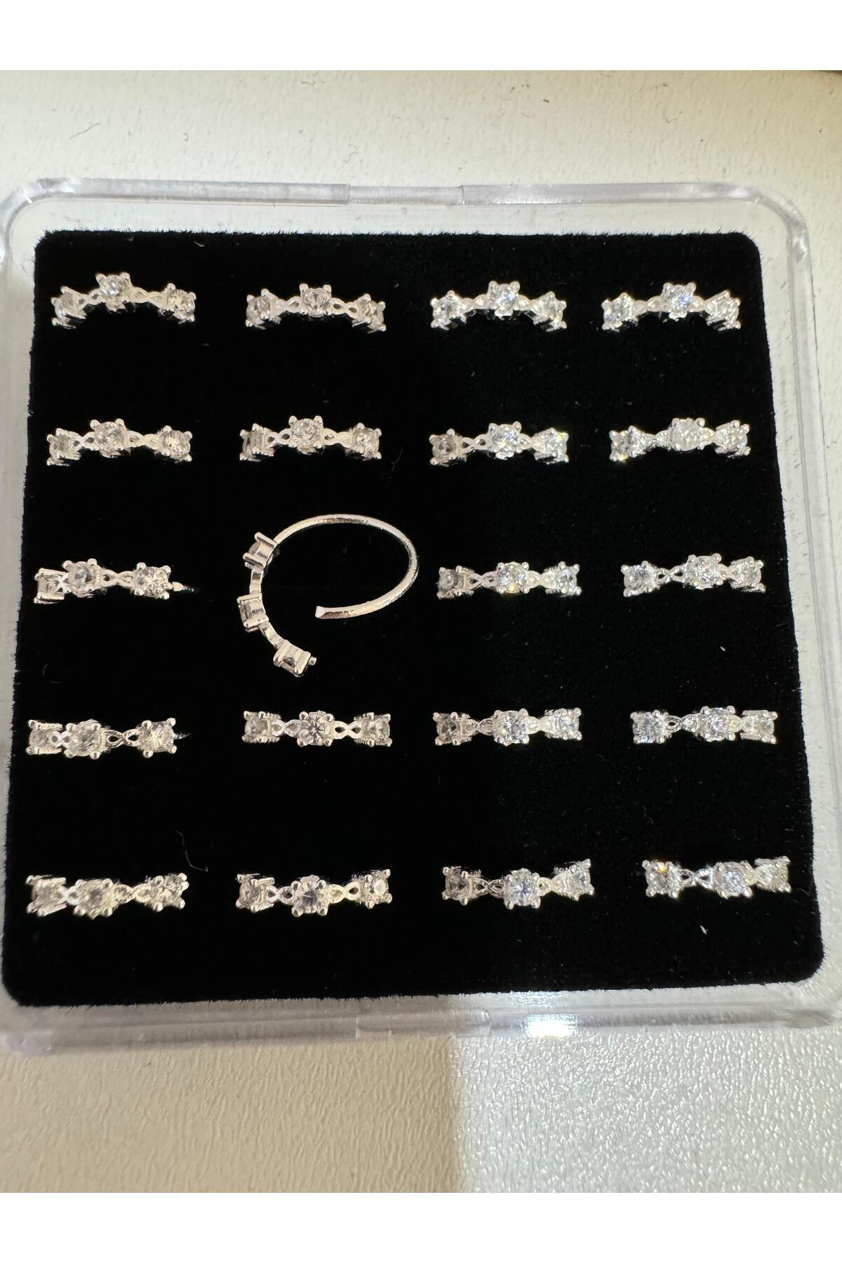 Arescollection 925 Ayar Gümüş 3 Lü Zirkon Taşli Halka Hizma