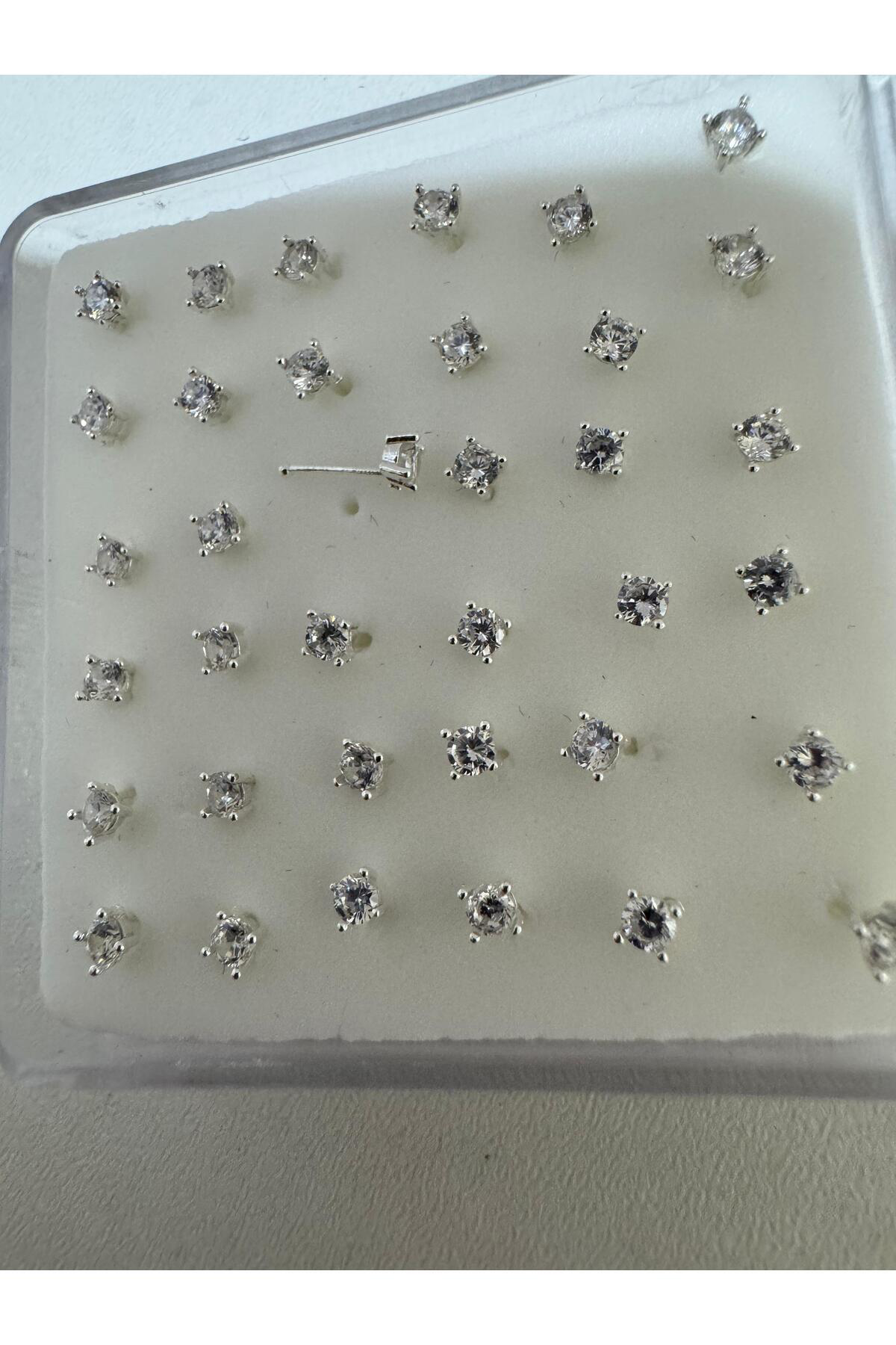 Arescollection 925 Ayar Gümüş 3 Mm (Orta Boy)Tek Taş (Zirkon) Klasik Hizma