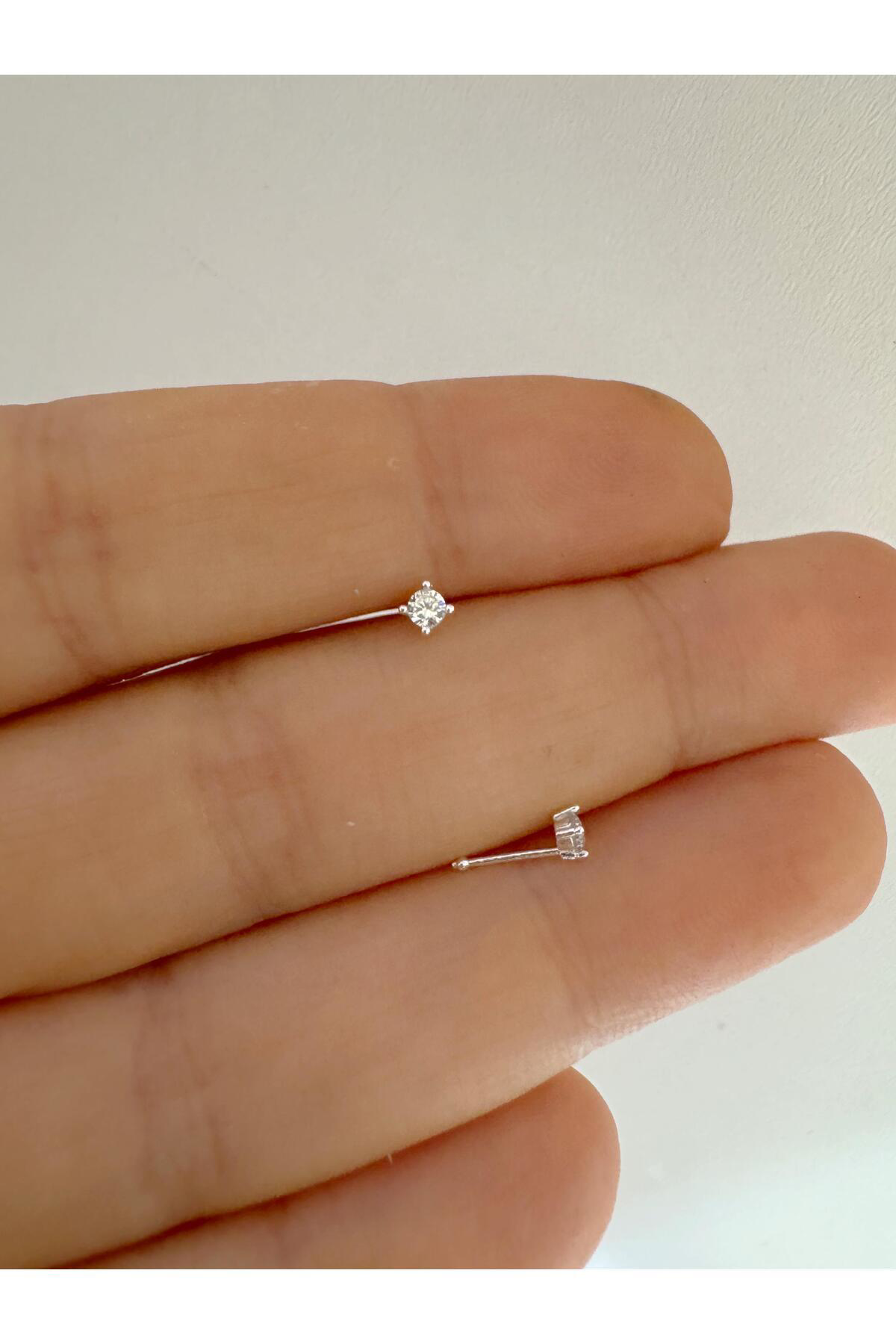 Arescollection 925 Ayar Gümüş 3 Mm (Orta Boy)Tek Taş (Zirkon) Klasik Hizma