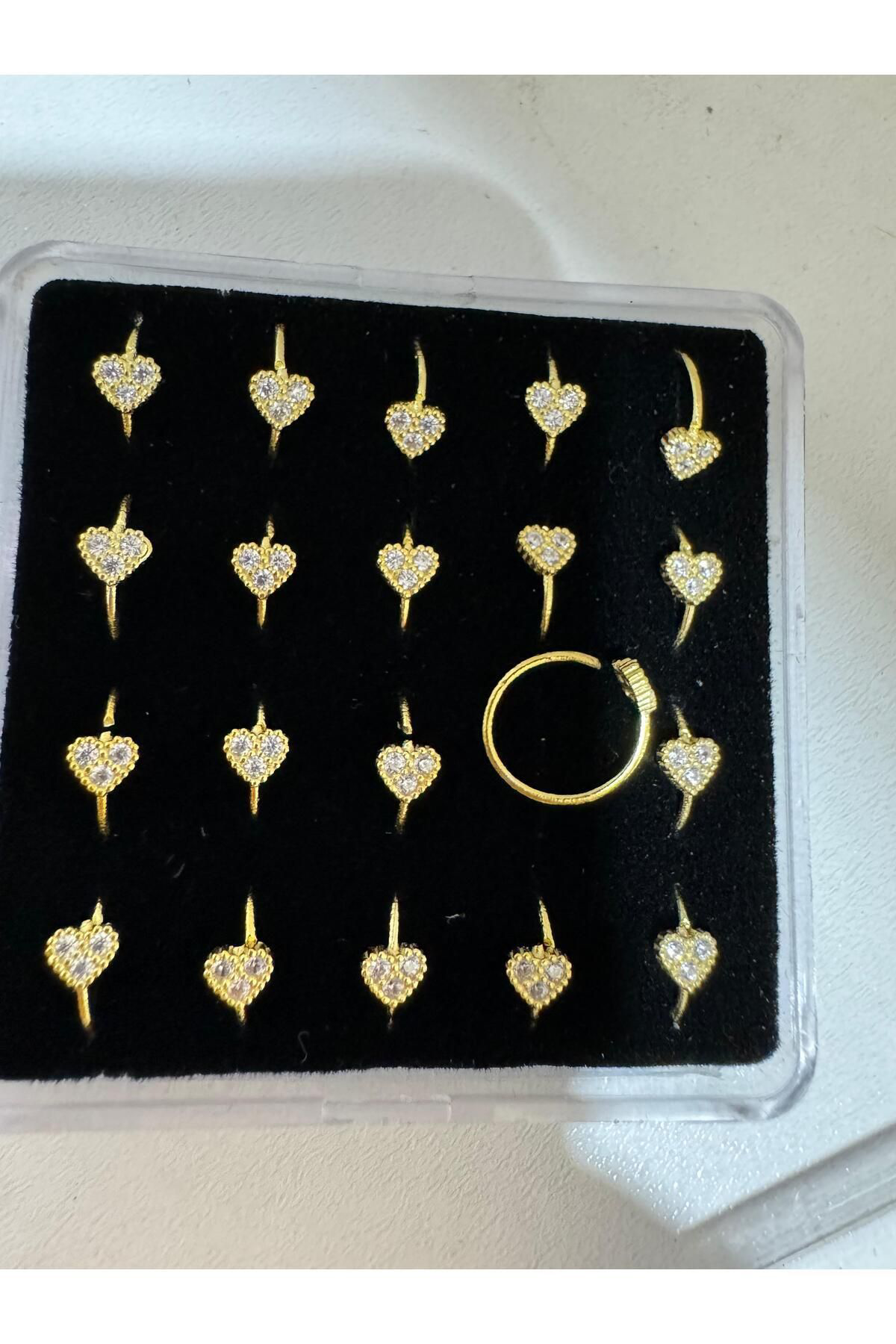 Arescollection 925 Ayar Gümüş Zirkon Taşli  Kalpli Halka  Hizma