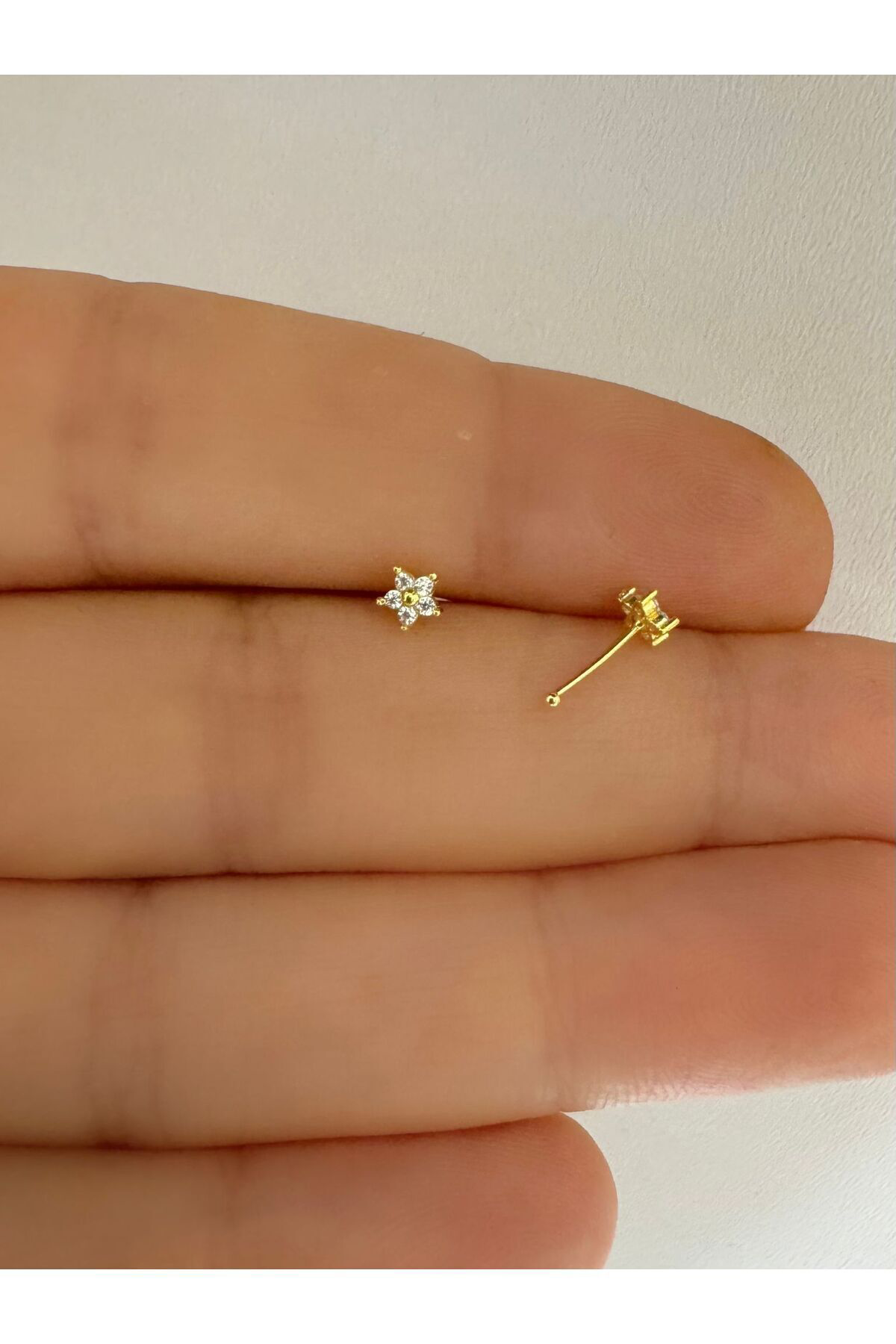 Arescollection 925 Ayar Gümüş Zirkon Taşli Çiçekli  Hizma