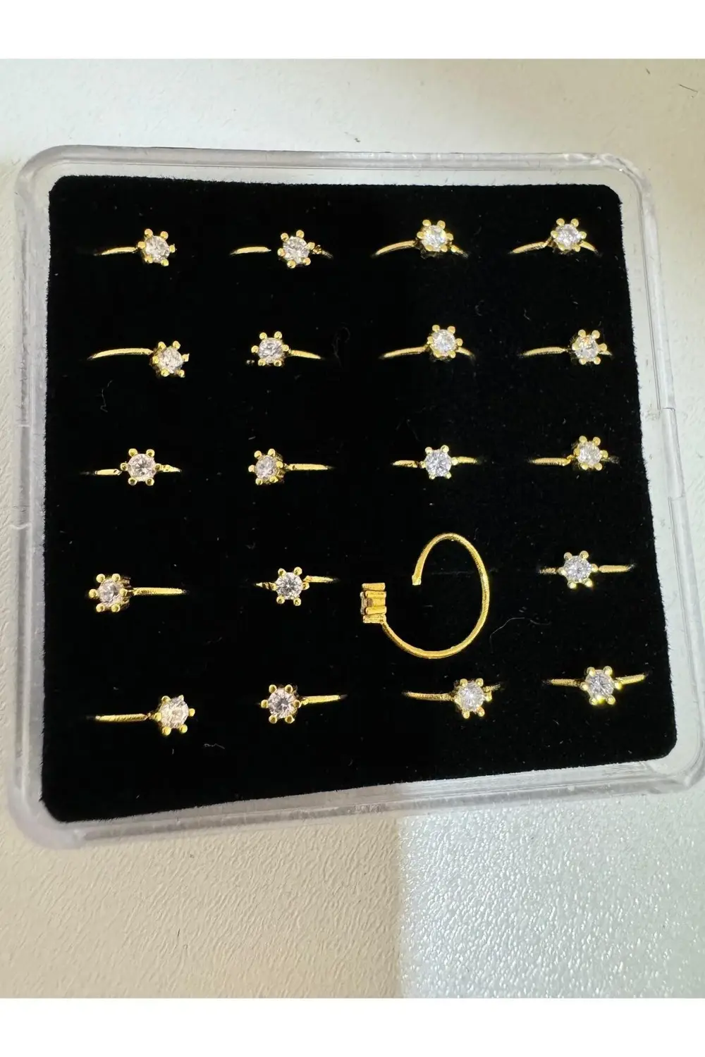 Arescollection 925 Ayar Gümüş Tek Zirkon Taşli Halka Hizma