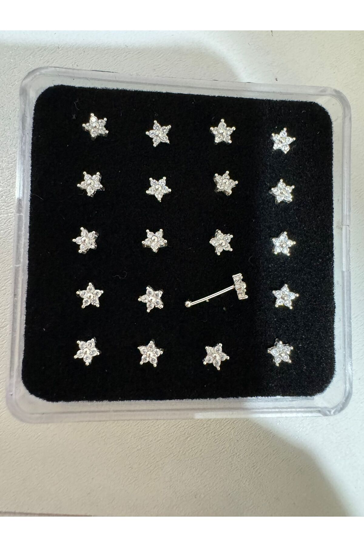 Arescollection 925 Ayar Gümüş Zirkon Taşli Çiçekli Hizma