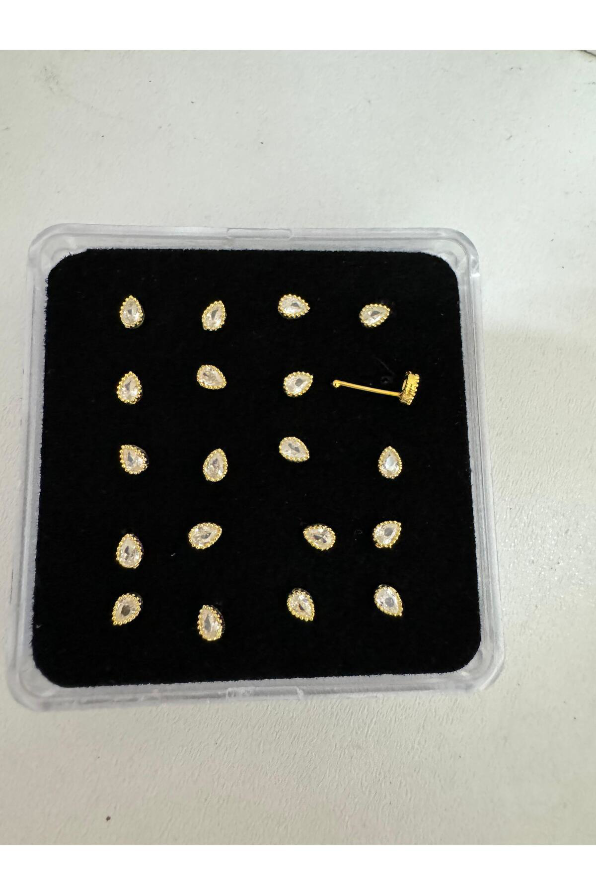 Arescollection 925 Ayar Gümüş Zirkon Taşli Damla Şeklinde Hizma