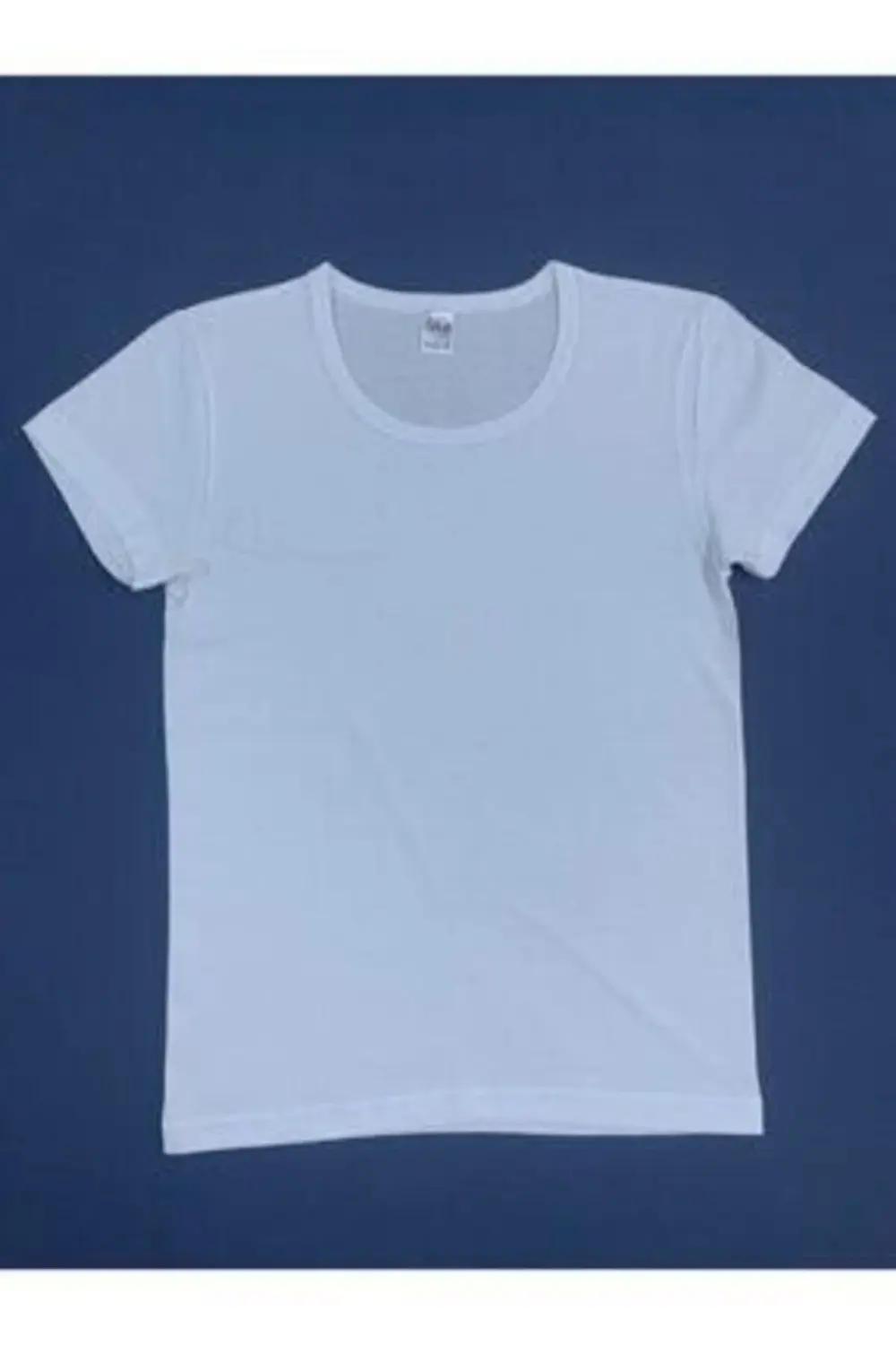 A-3002 Pamuklu Erkek Çocuk Açık Yaka Yarım Kol Fanila