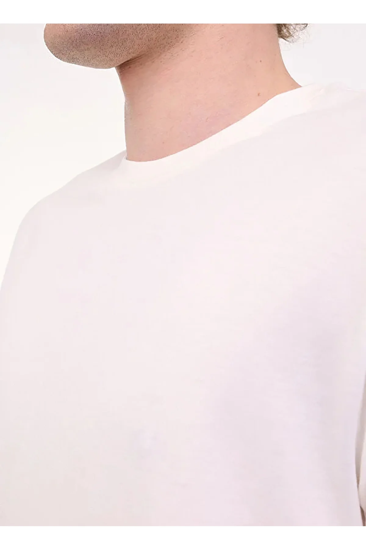 A10193941608010-MB CT110 PM C NK T- Kırık Beyaz Bisiklet Yaka Reg