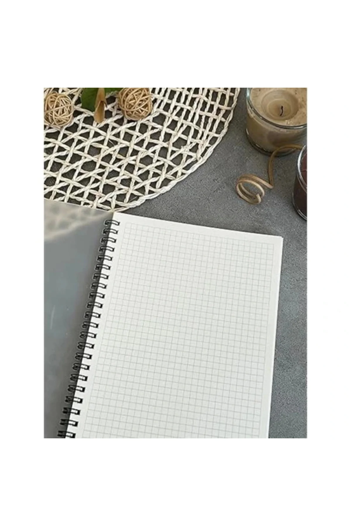 A5 (15x21cm) Boyutunda Şeffaf Kapağa Sahip Yırtılmaz Su Geçirmez Spiralli 60 Yapraklı