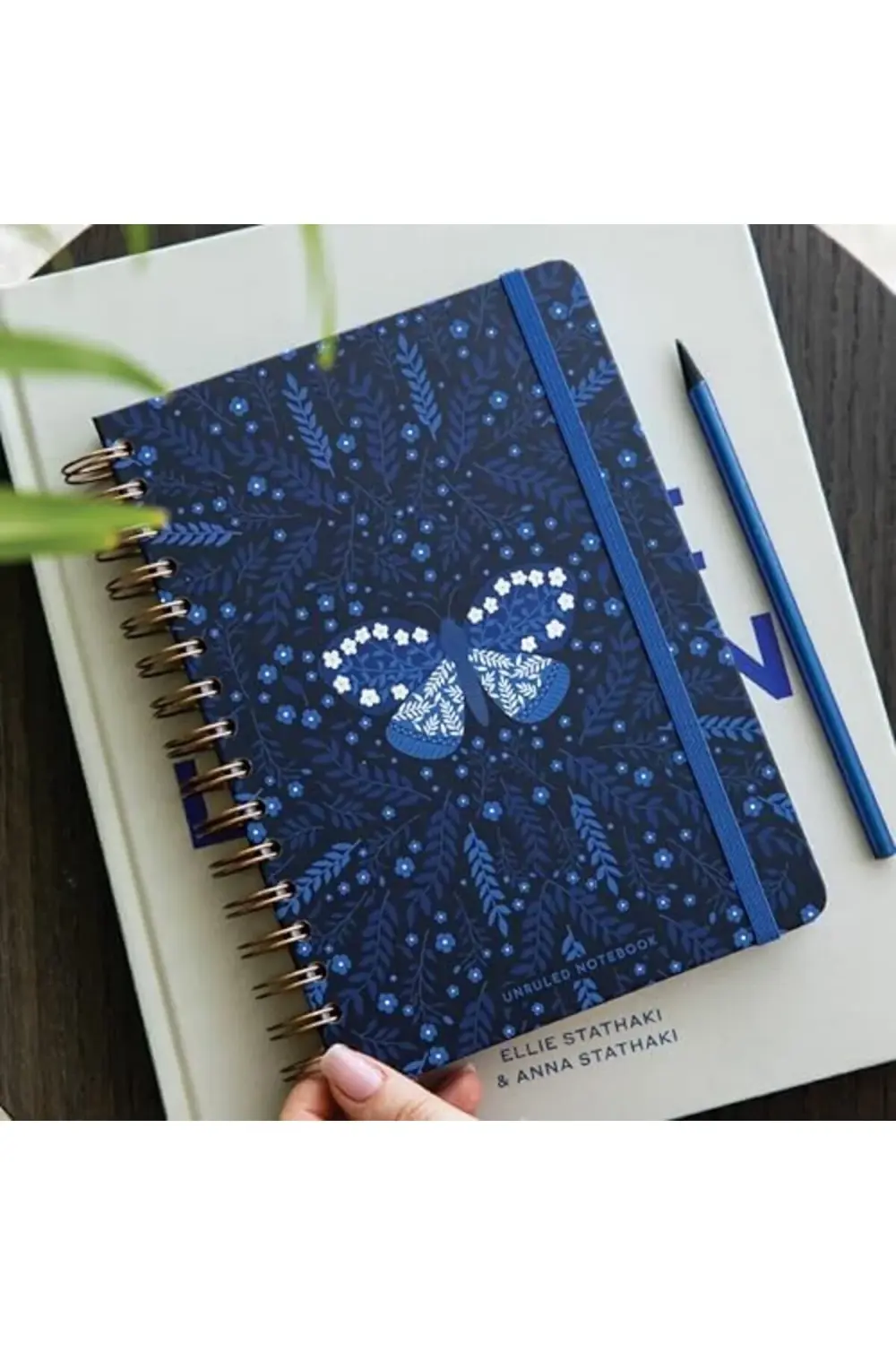 A5 Spiralli Sert Kapak Lastikli Düz - Çizgisiz Not Defteri Kelebe