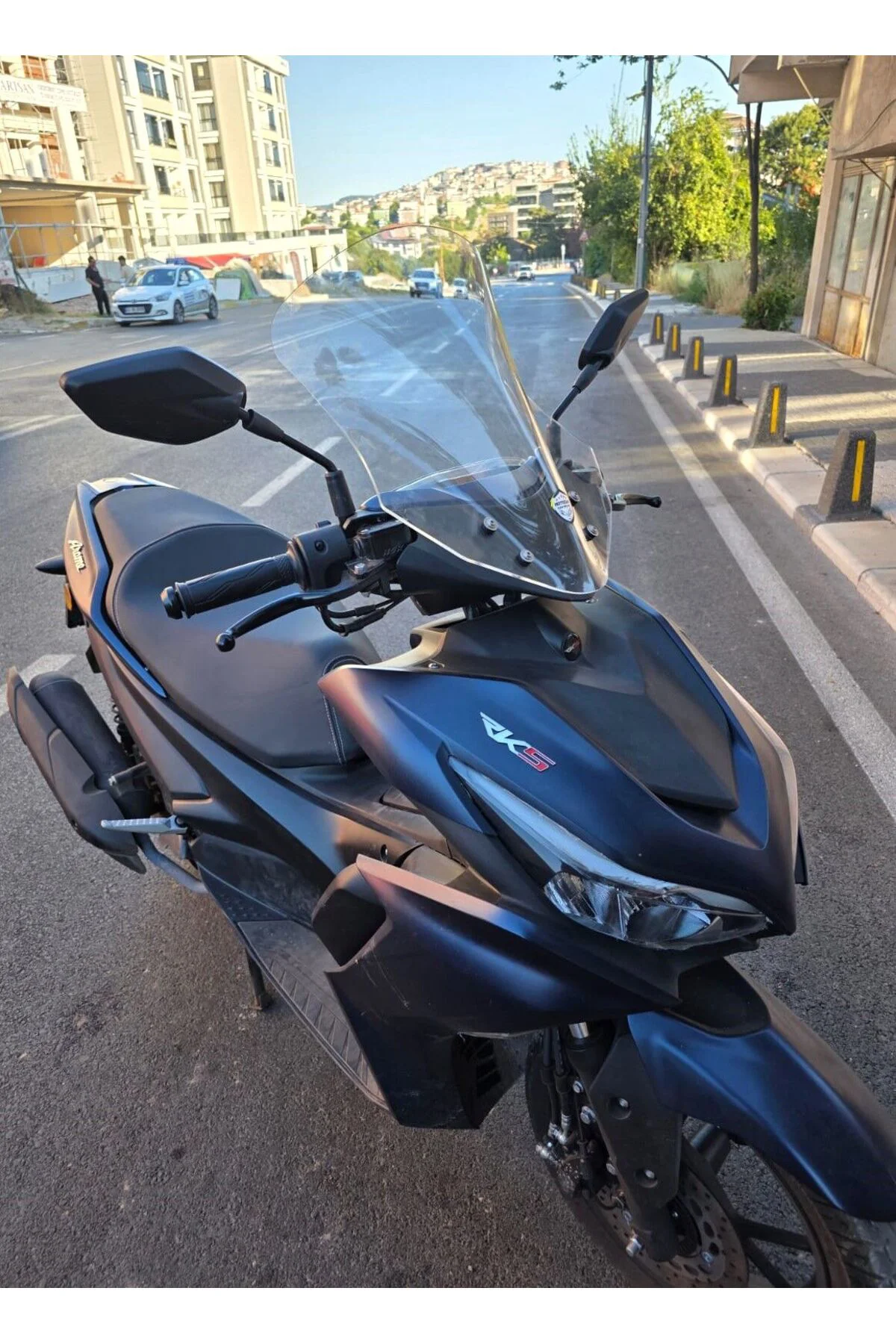 Abush Benice A-150 Ön Cam 2022-2026 Model 43cm Şeffaf Renkli SPOR