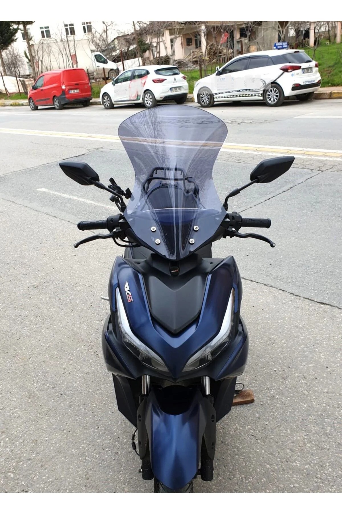 Abush Benice A-150 Ön Cam 2023-2026 Model 54cm Füme Renkli Sporti