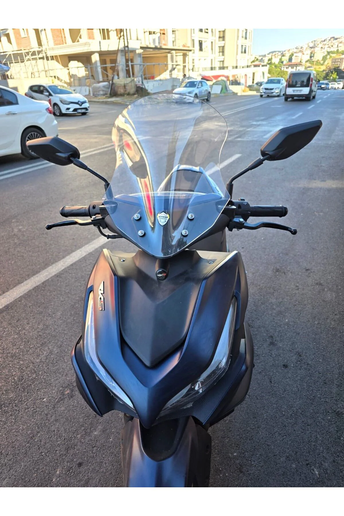 Abush Benice A-150 Ön Cam 2022-2026 Model 43cm Şeffaf Renkli SPOR