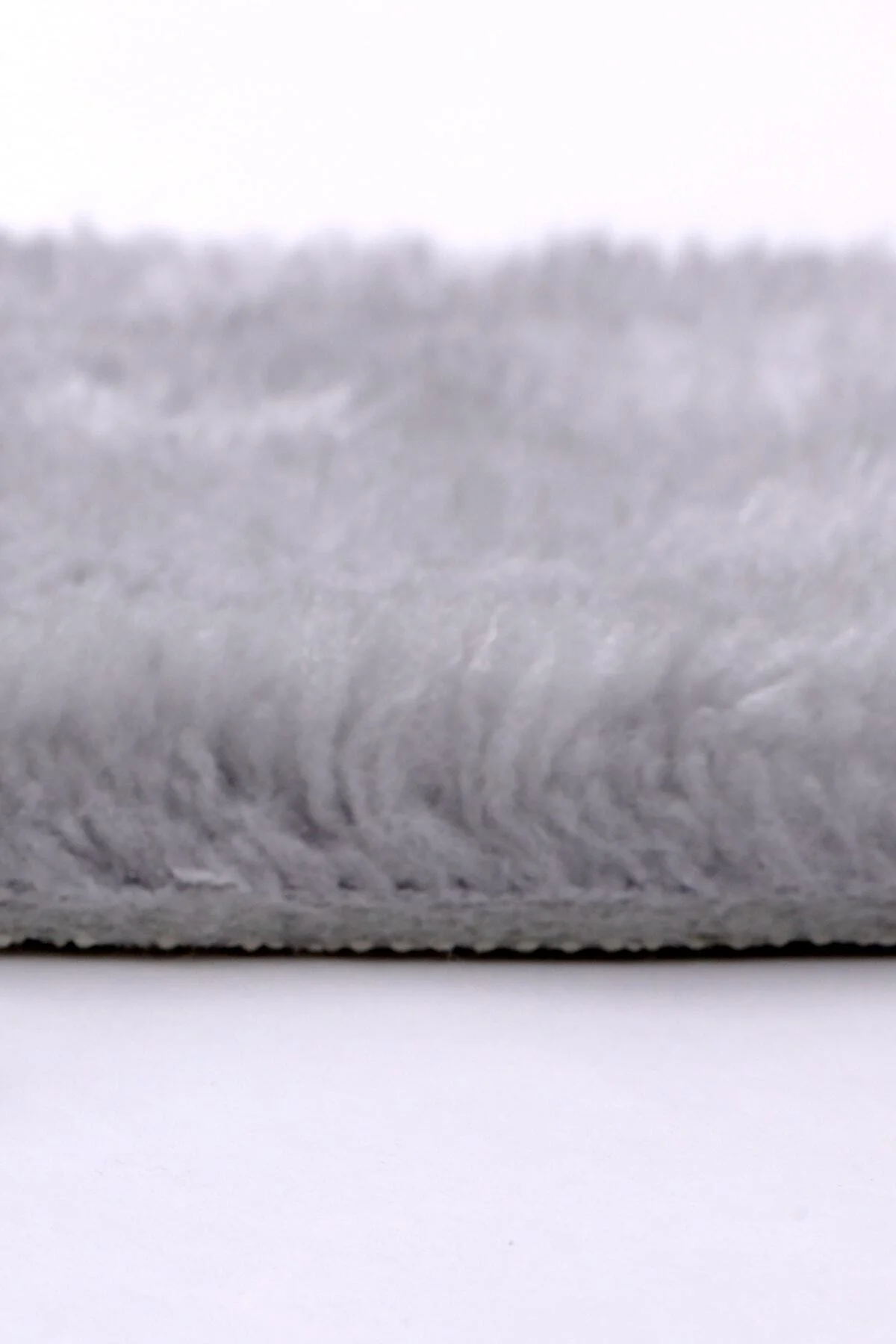 Açık Gri Yuvarlak Post Dokuma Halı Peluş Tavşan Tüyü Hissi Antibakteriyel 150X150 Açık Gri Yuvarlak Post Dokuma Halı Peluş Tavşan Tüyü Hissi Antibakteriyel 150X150