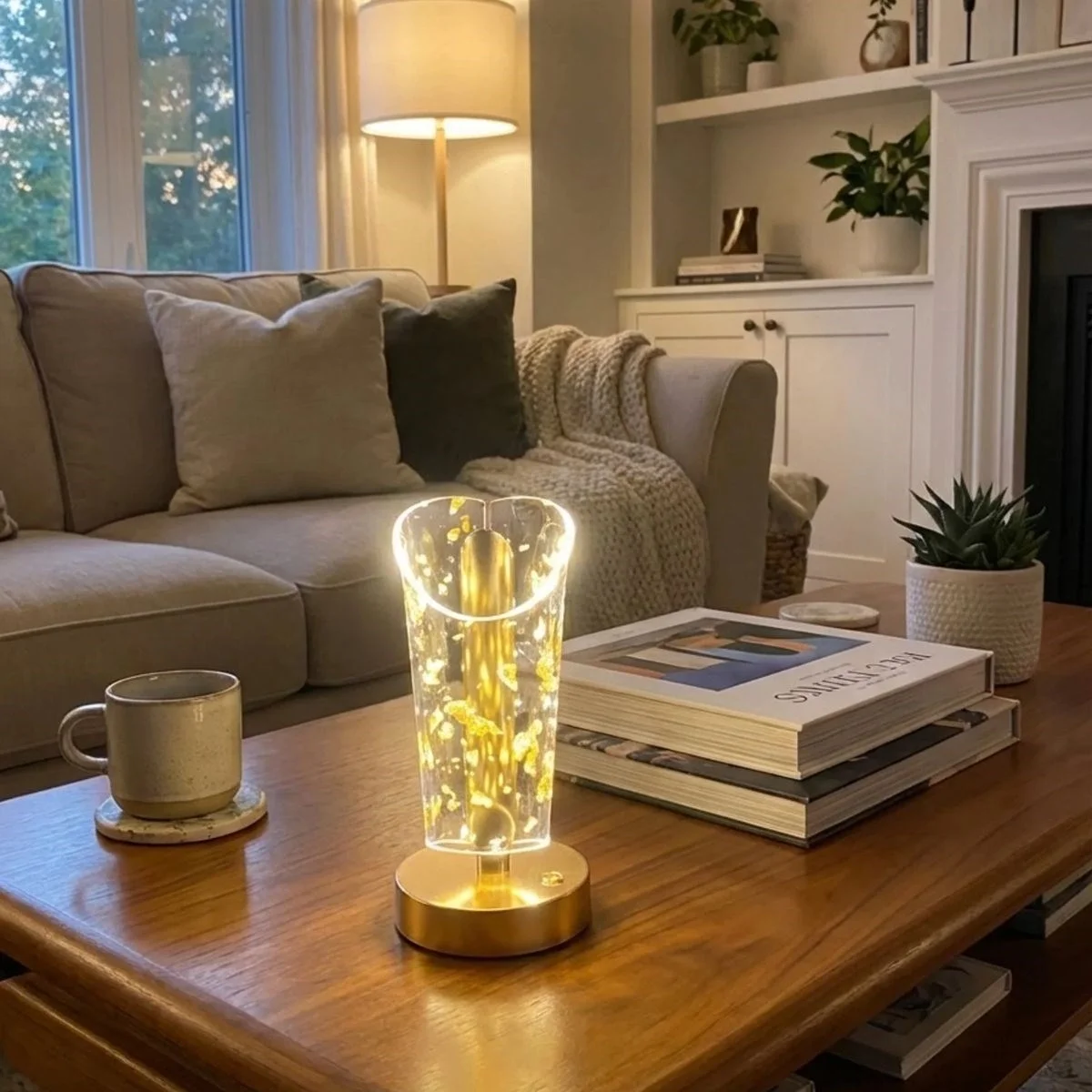 Açık Silindirik Kristal Altın Toz Model Led Masa Lambası – Gold Tabanlı, Dokunmatik, 3 Renk Işık Modlu, Şarjlı Modern Dekoratif Gece Lambası Bx40 Fiyatı, Yorumları ve Özellikleri
